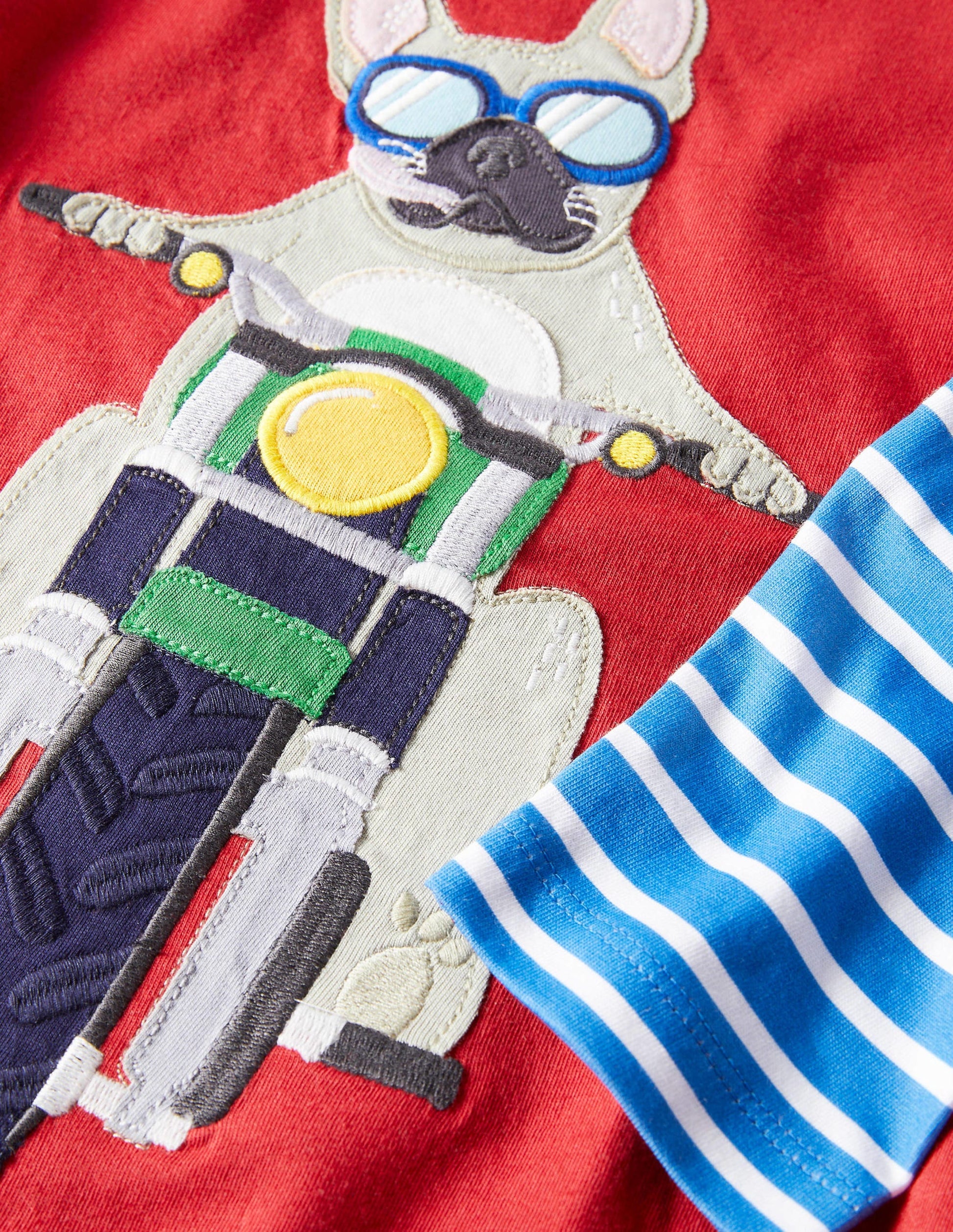 Double Layer Appliqué T-shirt-Rockabilly Red Bulldog-3