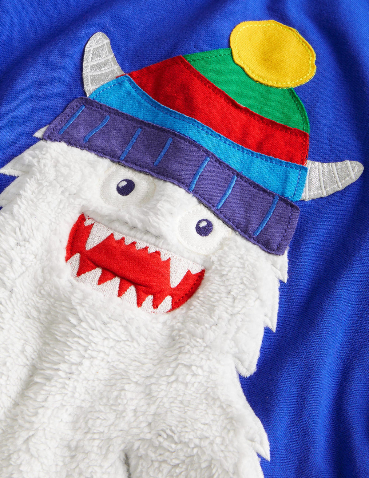 Yeti Texture Appliqué T-shirt-Brilliant Blue Yeti - Image 3