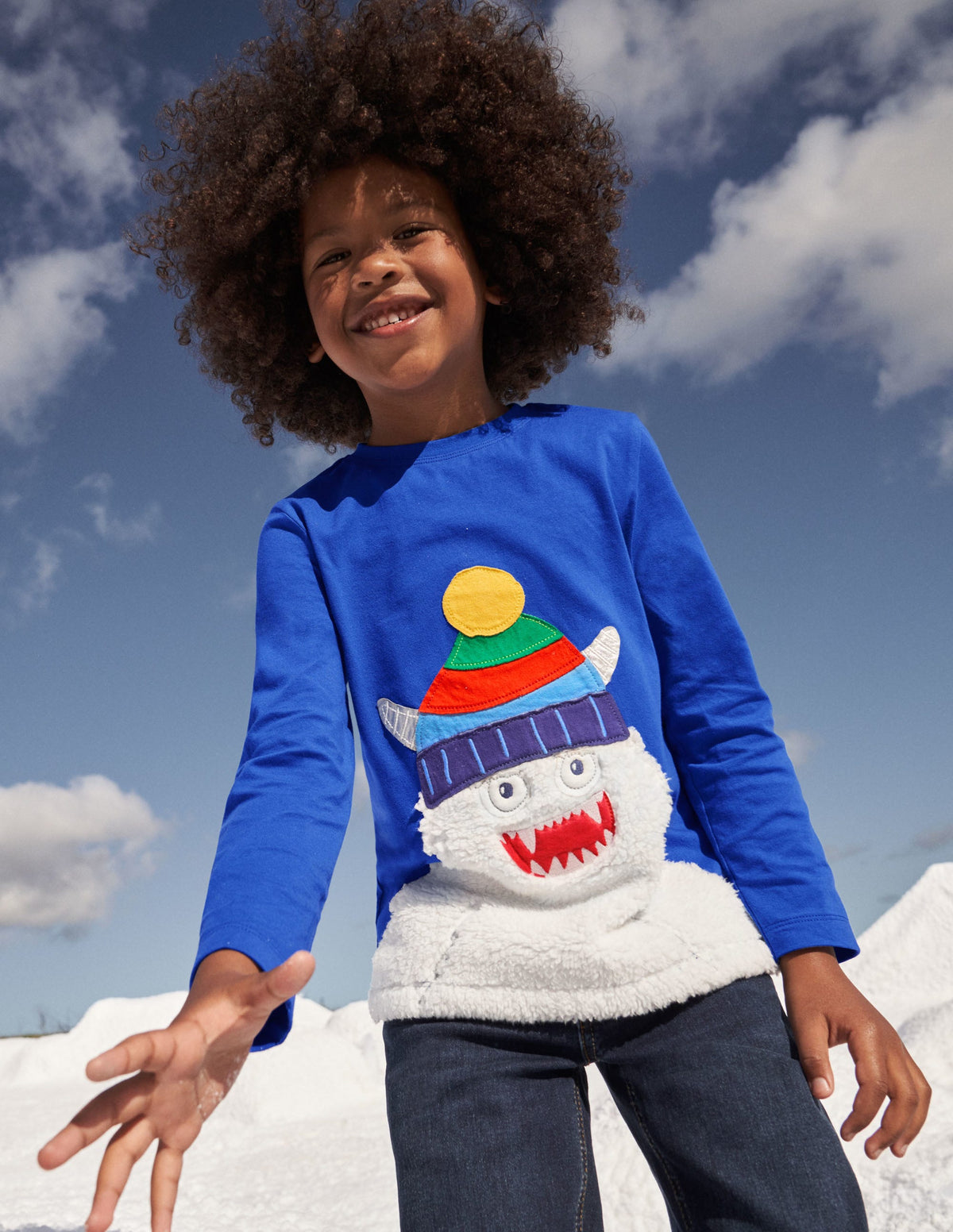 Yeti Texture Appliqué T-shirt-Brilliant Blue Yeti-4