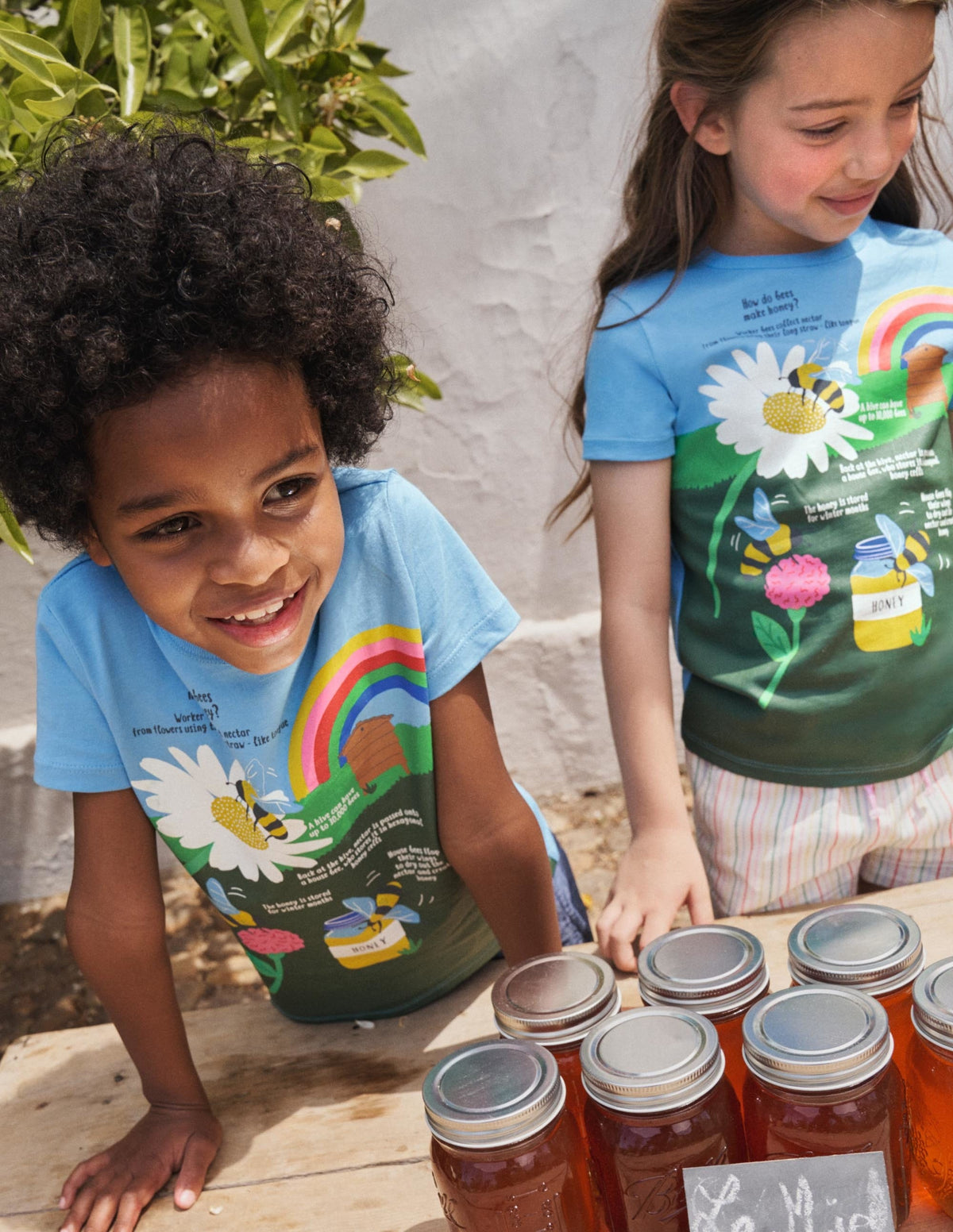 Fun Fact T-shirt-Surfboard Blue Bees Honey - Image 4