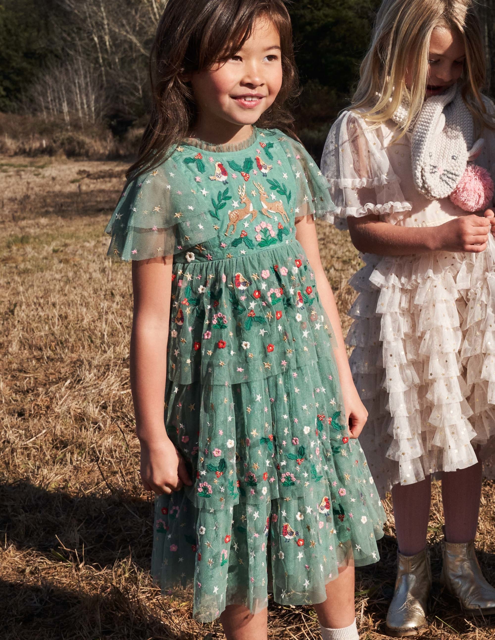 Green Frill Sleeve Tulle Embroidered Party Dress-Csarite Green Festive - Image 4