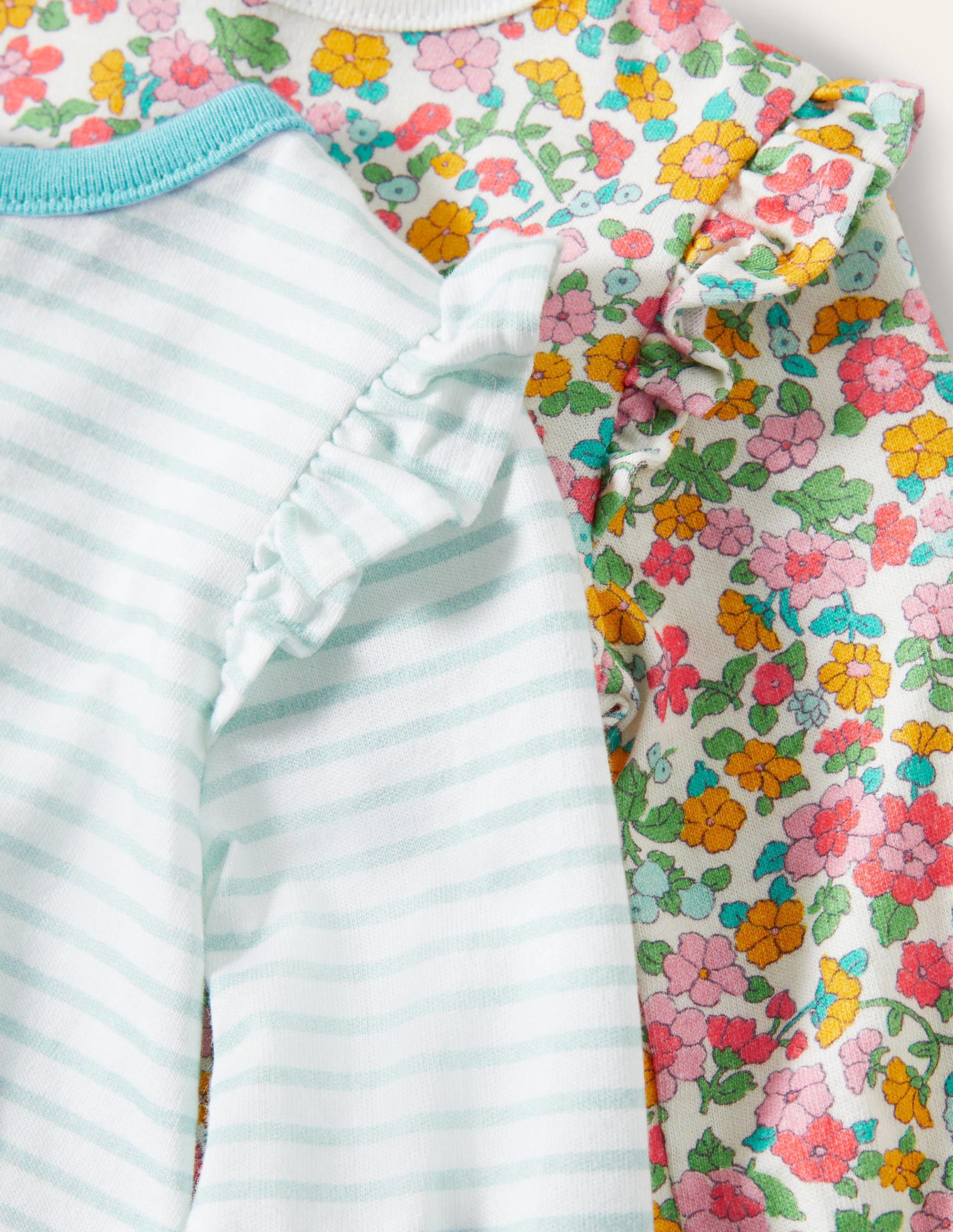Twin Pack T-shirts-Multi Vintage Flowerbed - Image 3