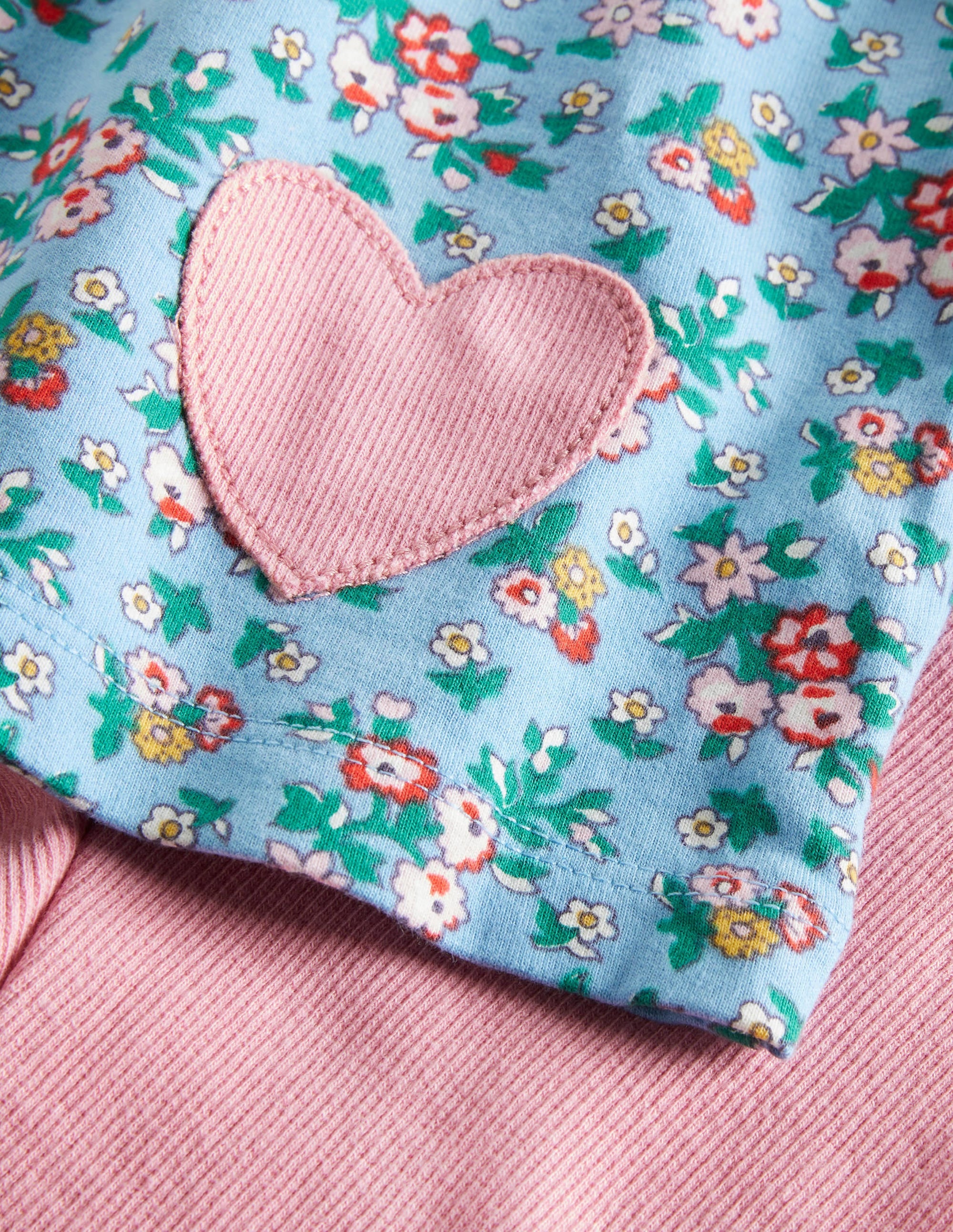 Cosy Ruffle Playset-Dusty Blue Flower Bouquet - Image 3