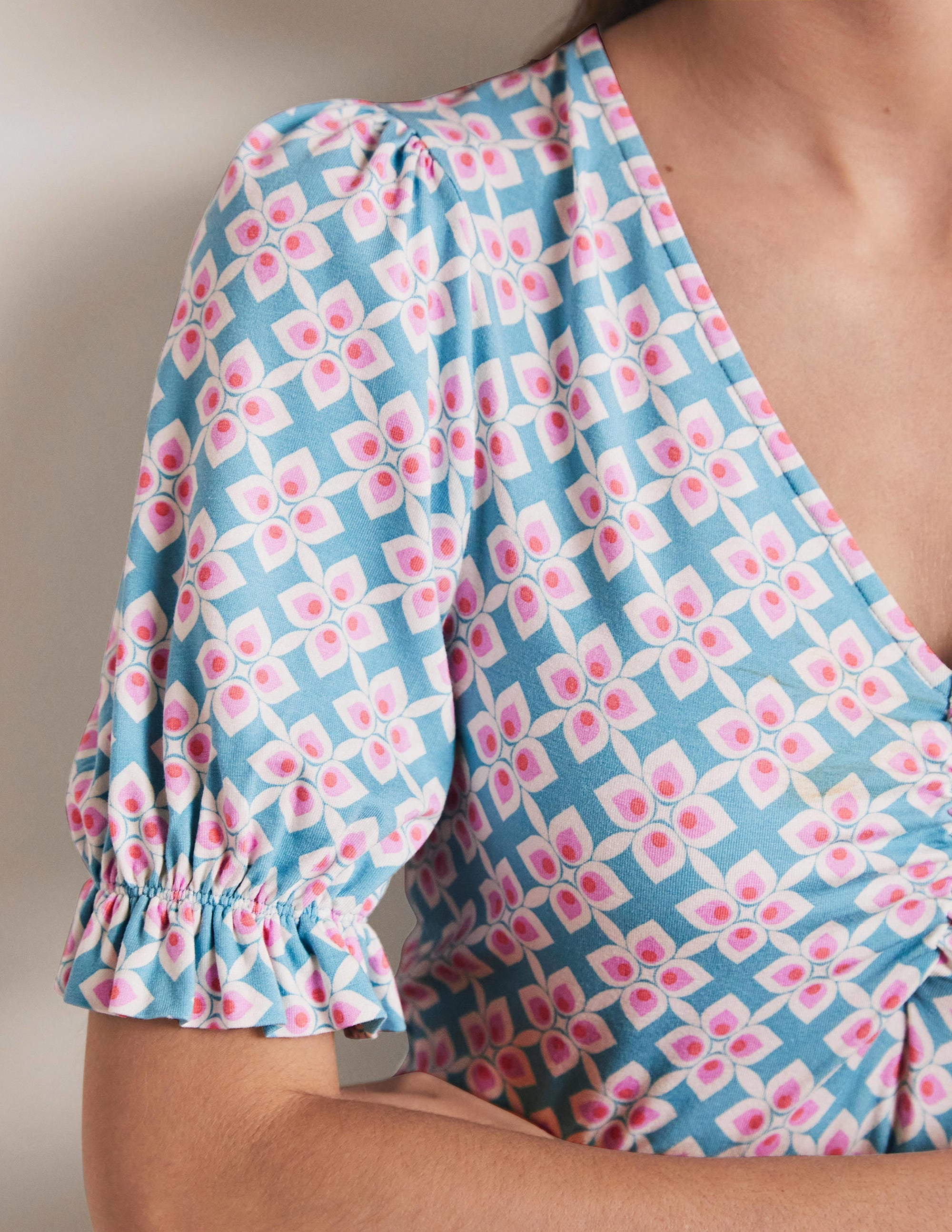 V-Neck Jersey Dress-Coastal Shade, Diamond Leaf - Image 6