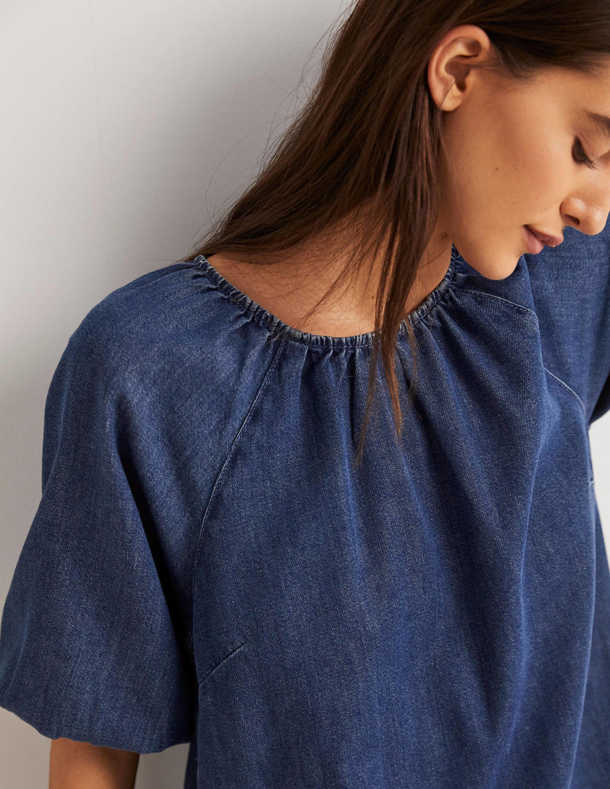 Puff Sleeve Column Midi Dress-Mid Denim - Image 2