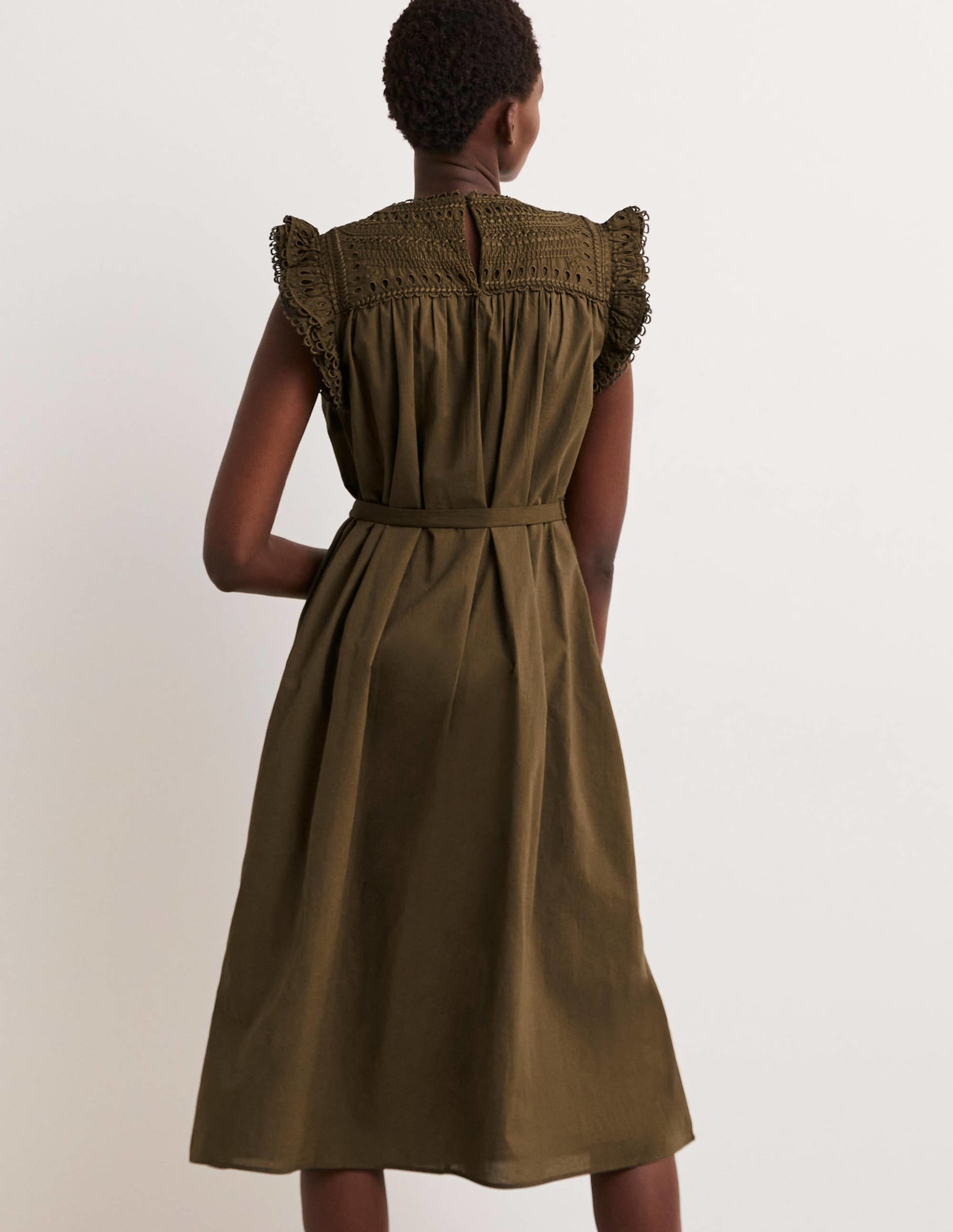 Broderie Detail Midi Dress-Basil - Image 3