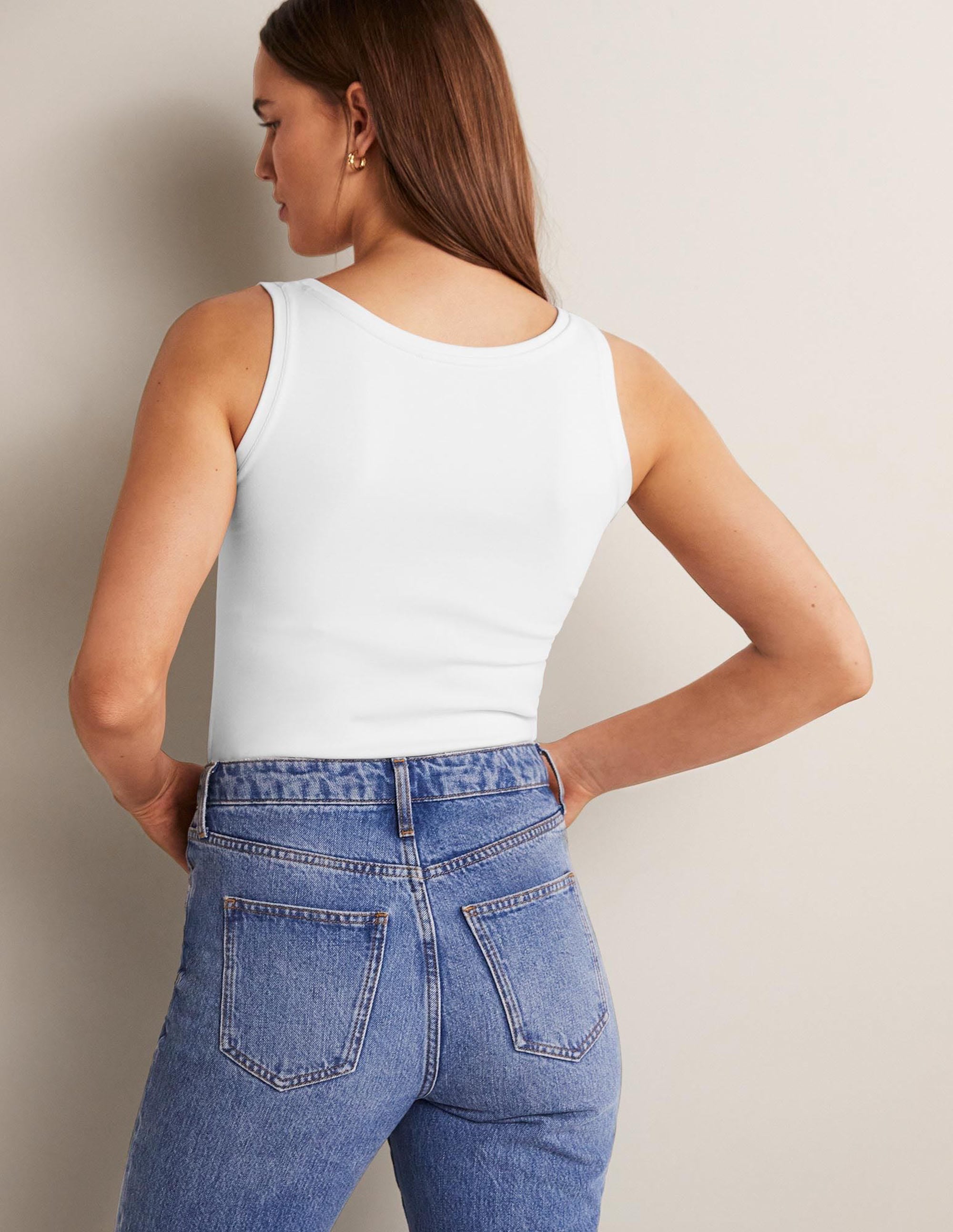 Essential Vest-White - Image 3
