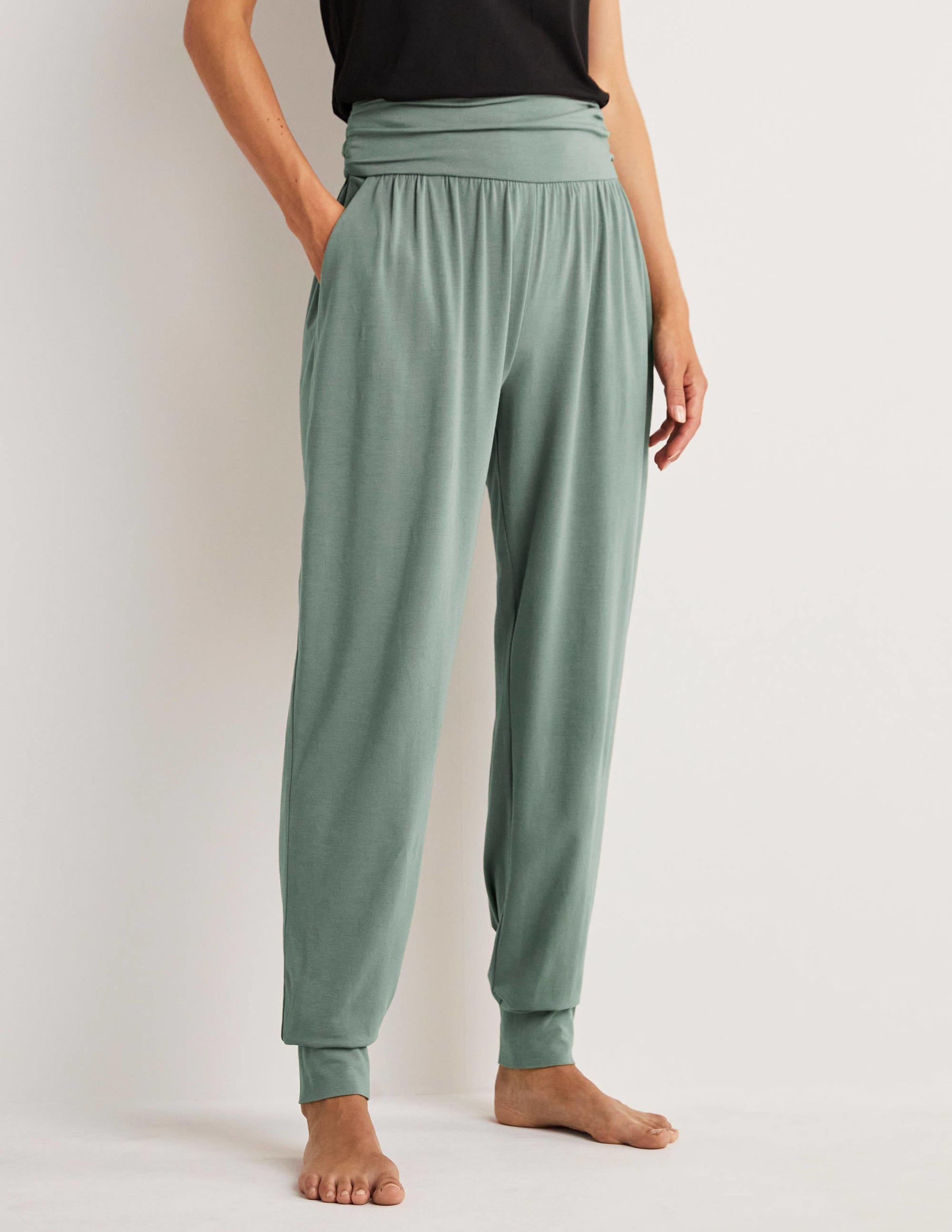 Hareem Jersey Joggers-Alder - Image 9