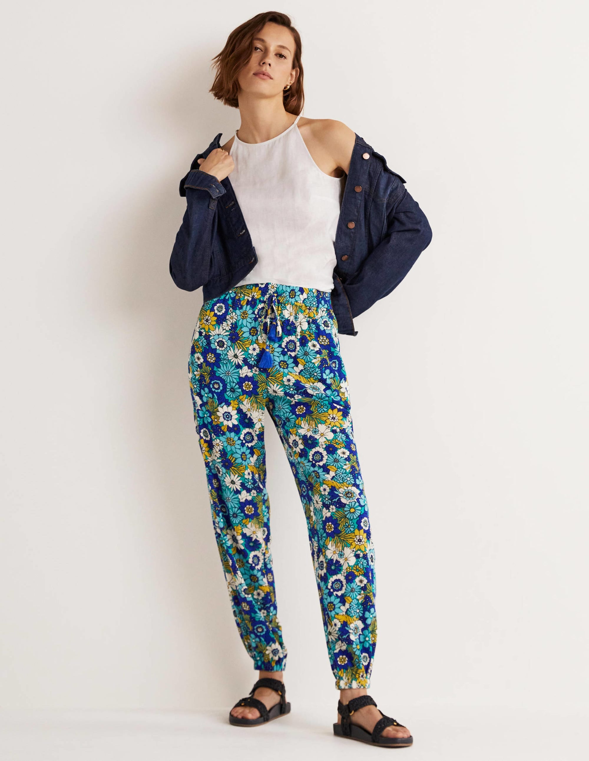 Crinkle Tapered Trousers-Emerald, Bloom Garden - Image 1
