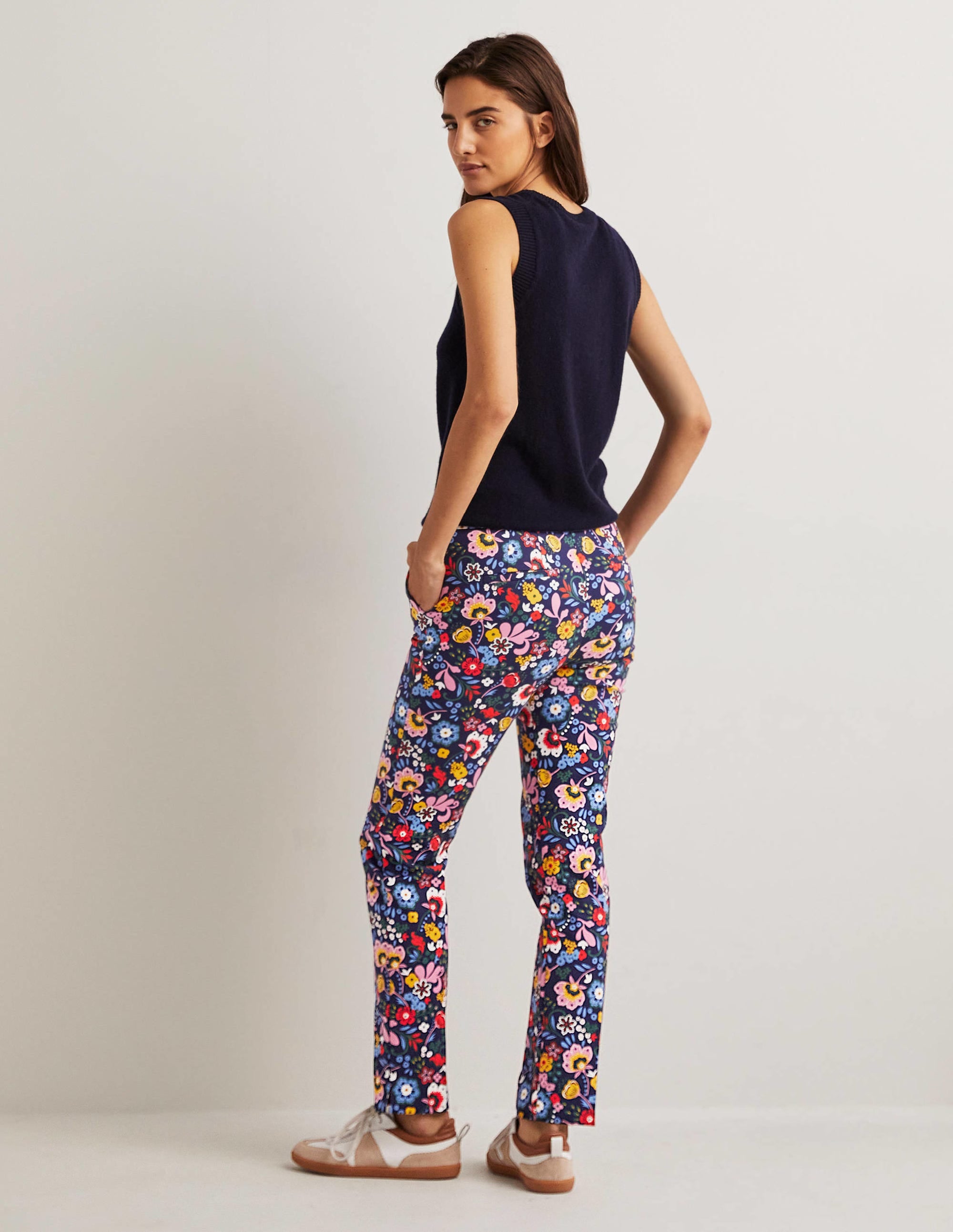 Richmond 7/8 Trouser-Navy, Pretty Paradise - Image 3
