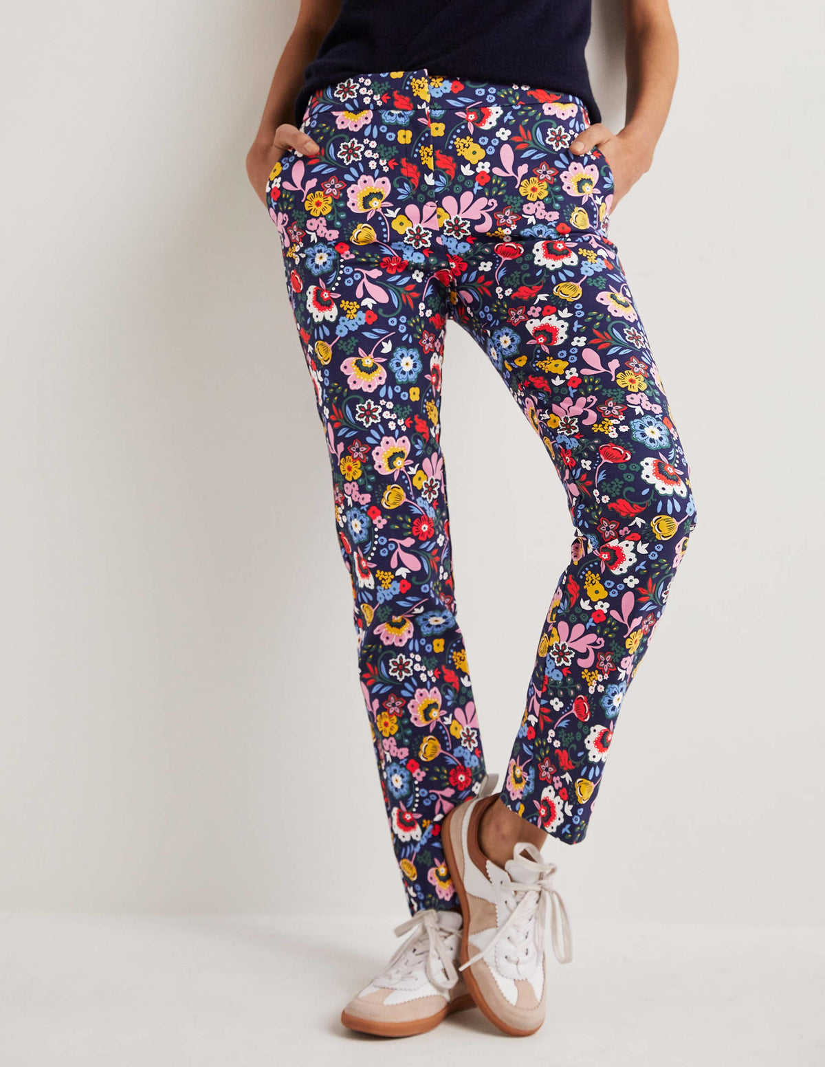 Richmond 7/8 Trouser-Navy, Pretty Paradise - Image 5