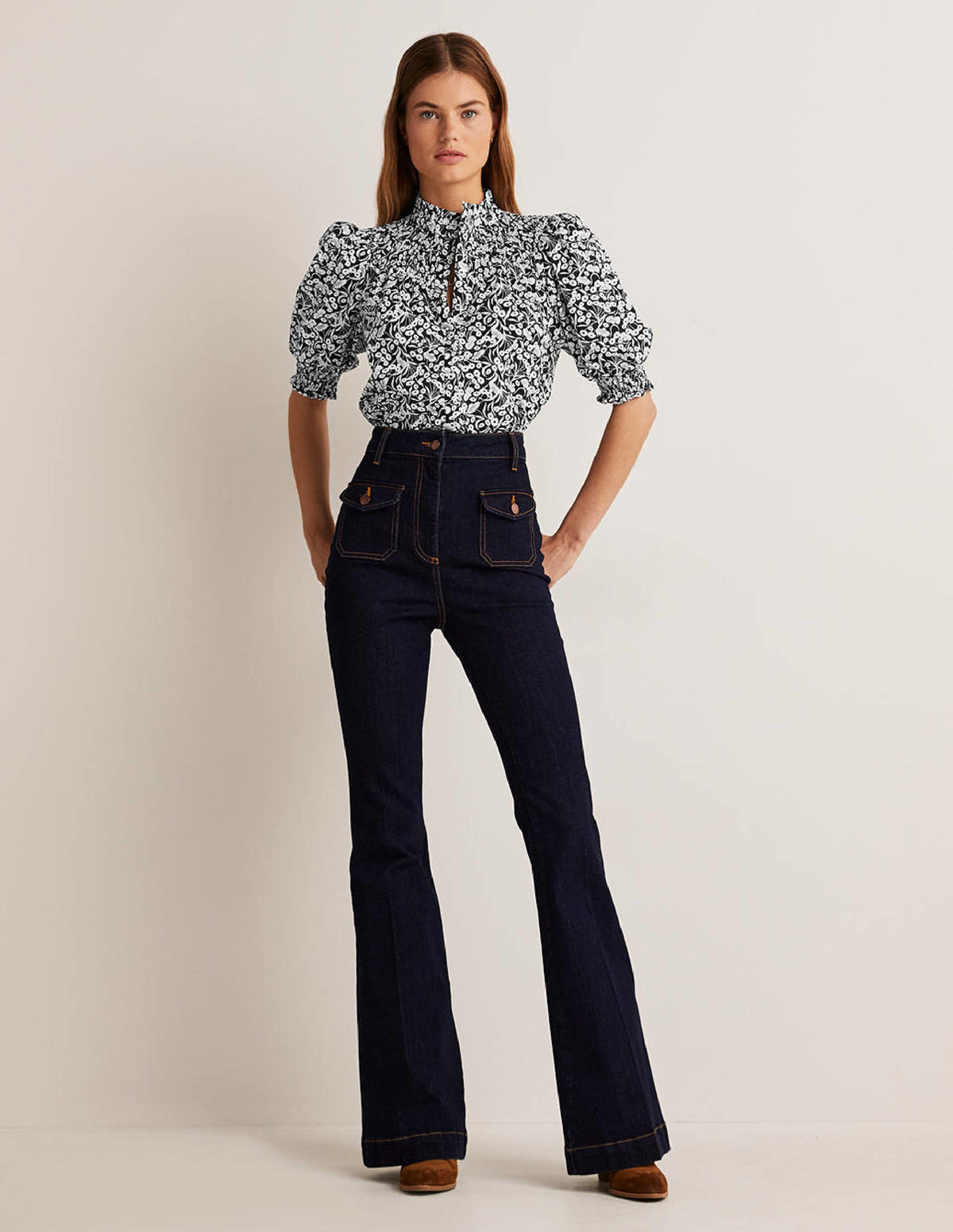 Short Sleeve Smocked Shirt-Black, Floret Bud-4