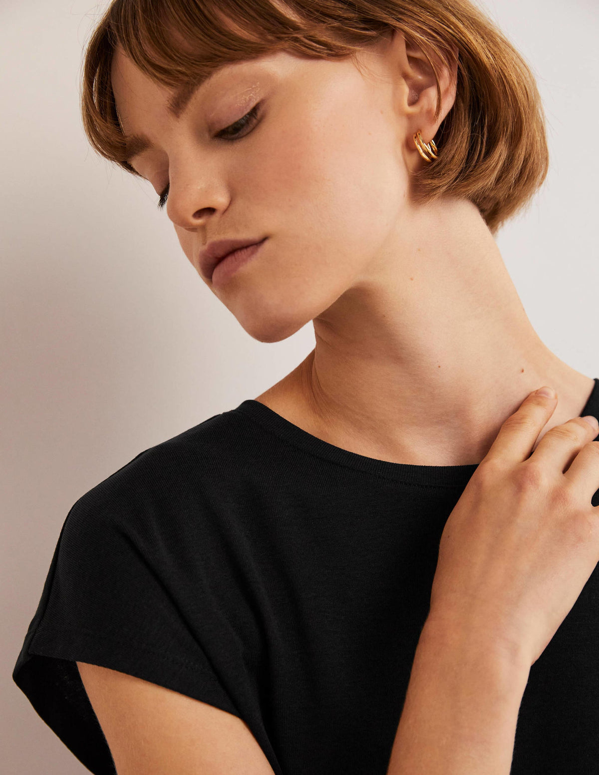 Soft Touch Sleeveless Top-Black-2