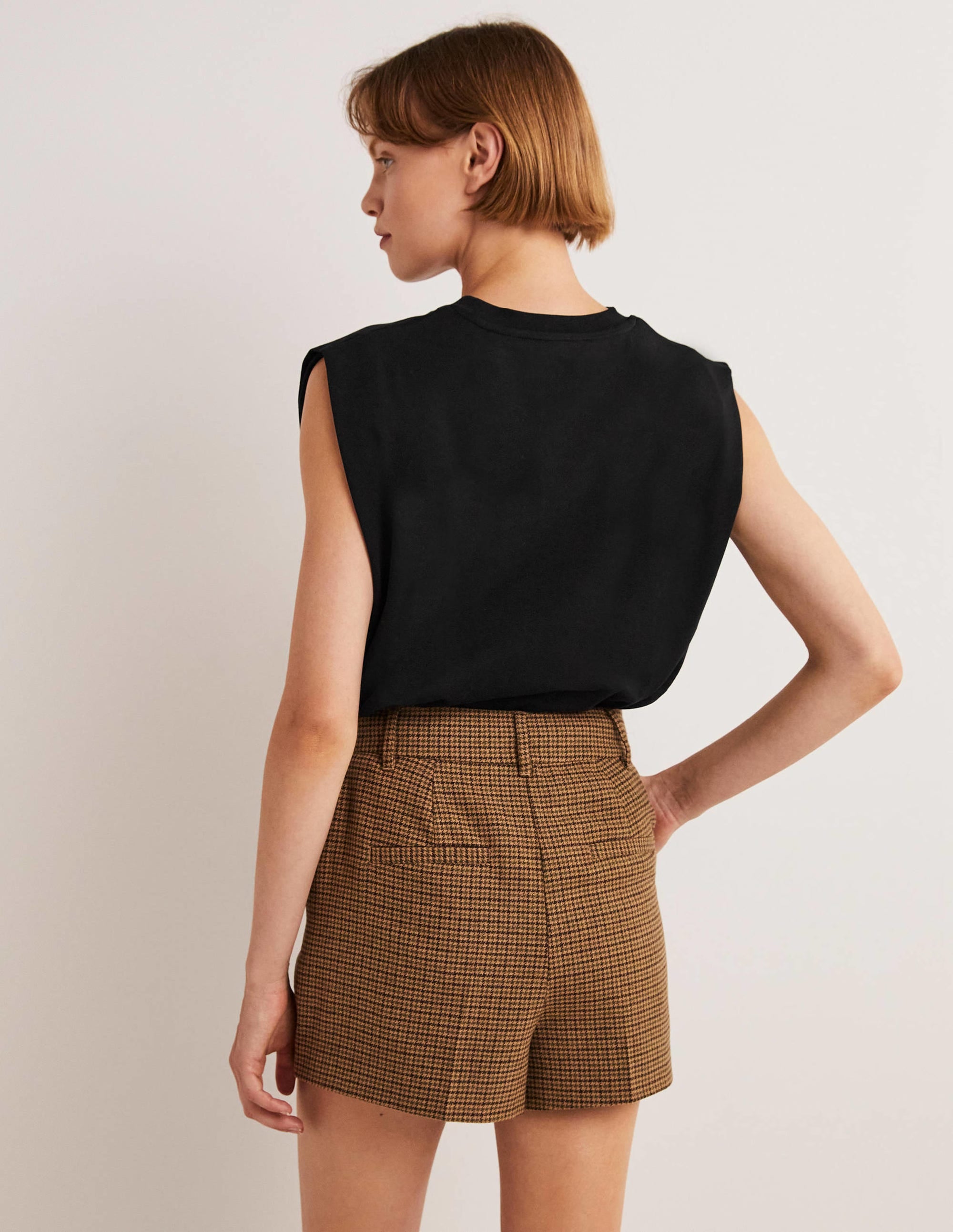 Perfect Cotton Sleeveless Top-Black - Image 3