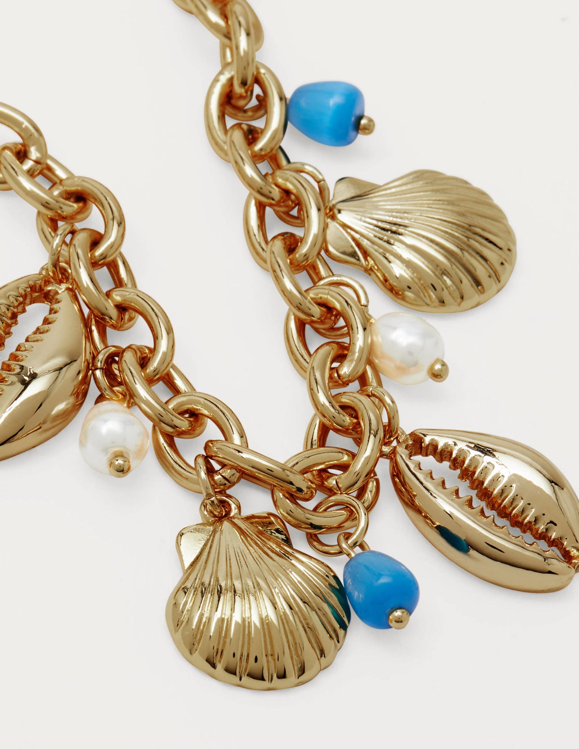 Shell Charm Bracelet-Gold-2