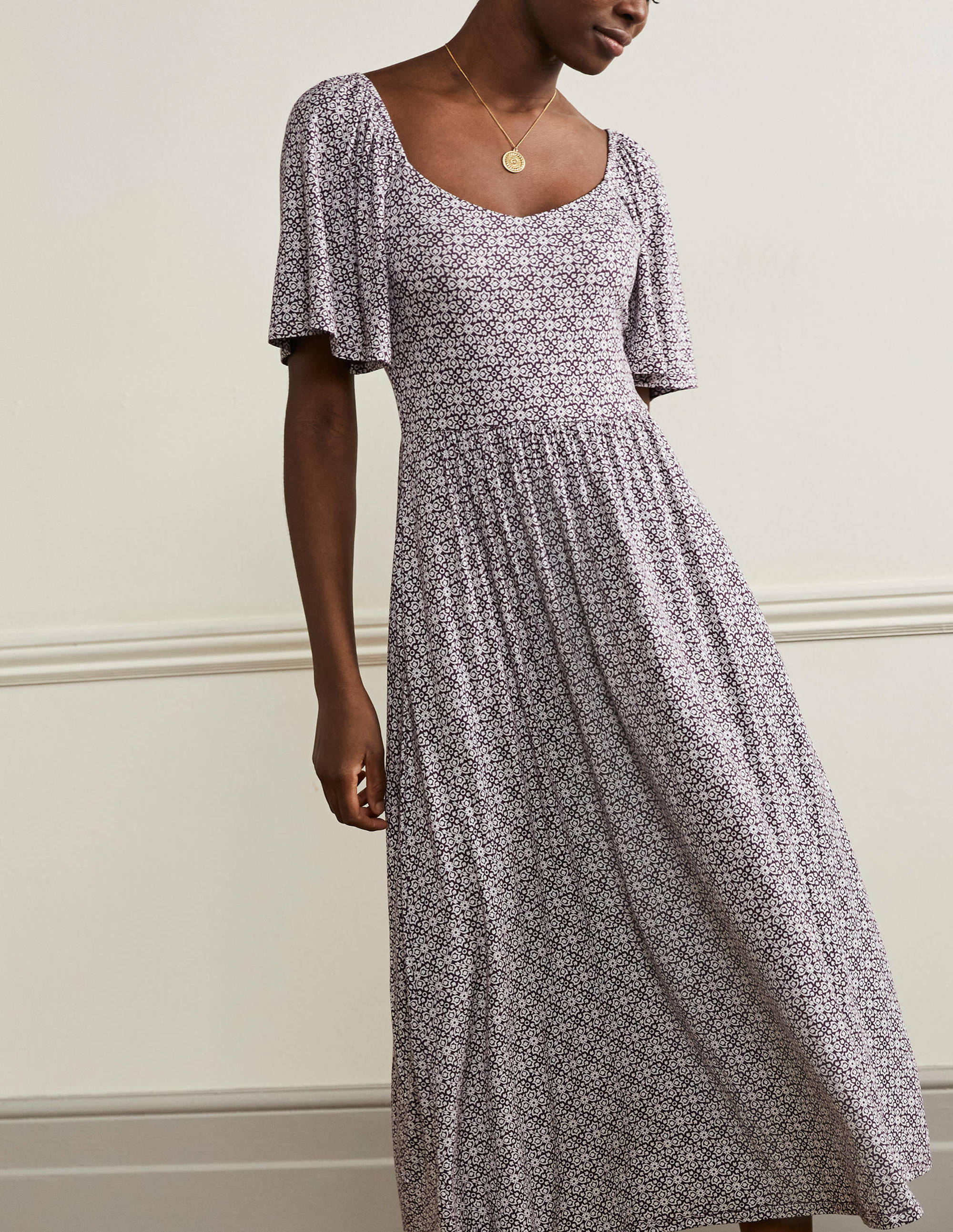 Smock Detail Jersey Maxi Dress-Berry Floret Tile - Image 4