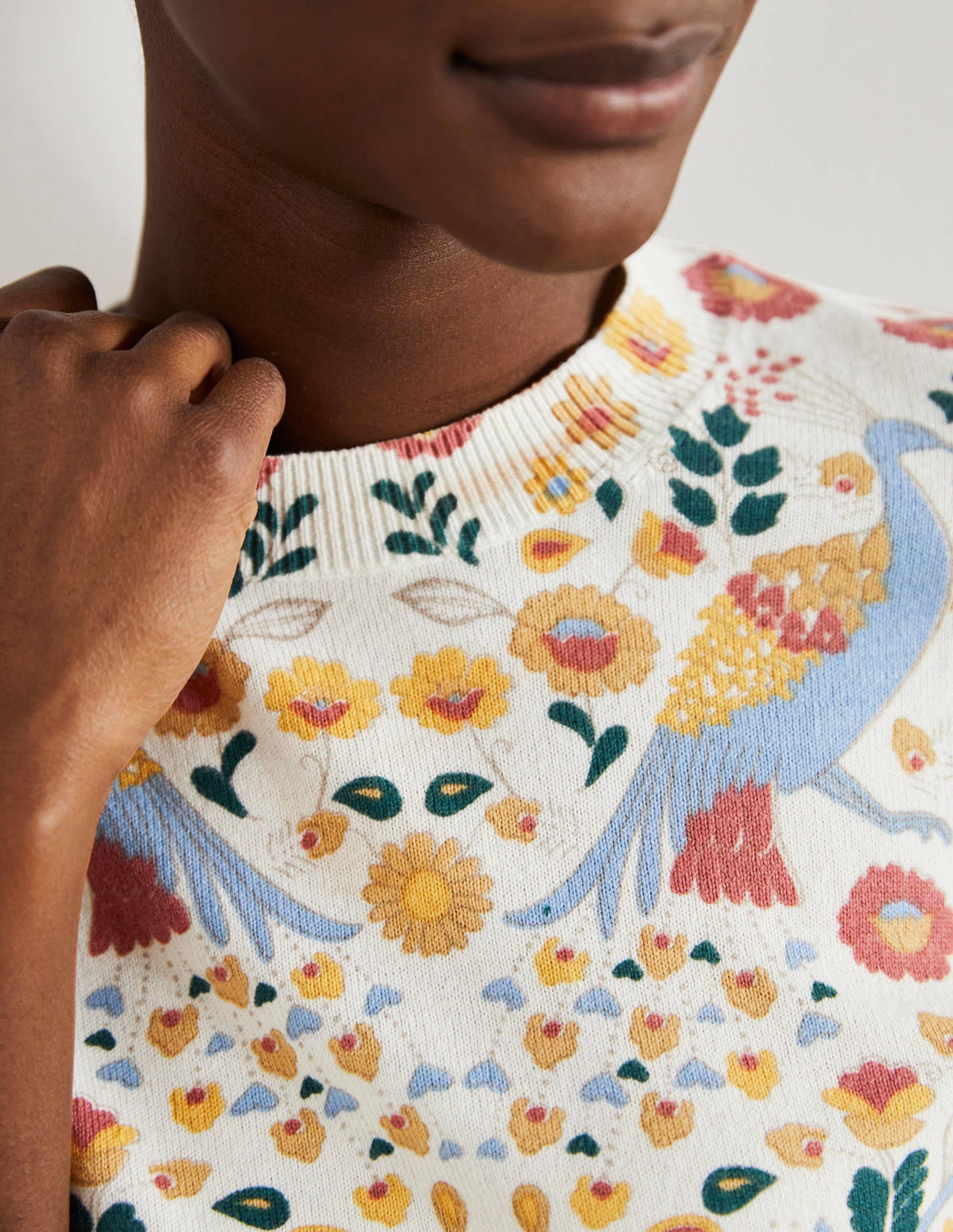Printed Cotton Jumper-Ivory, Enchanting Peacock - Image 2