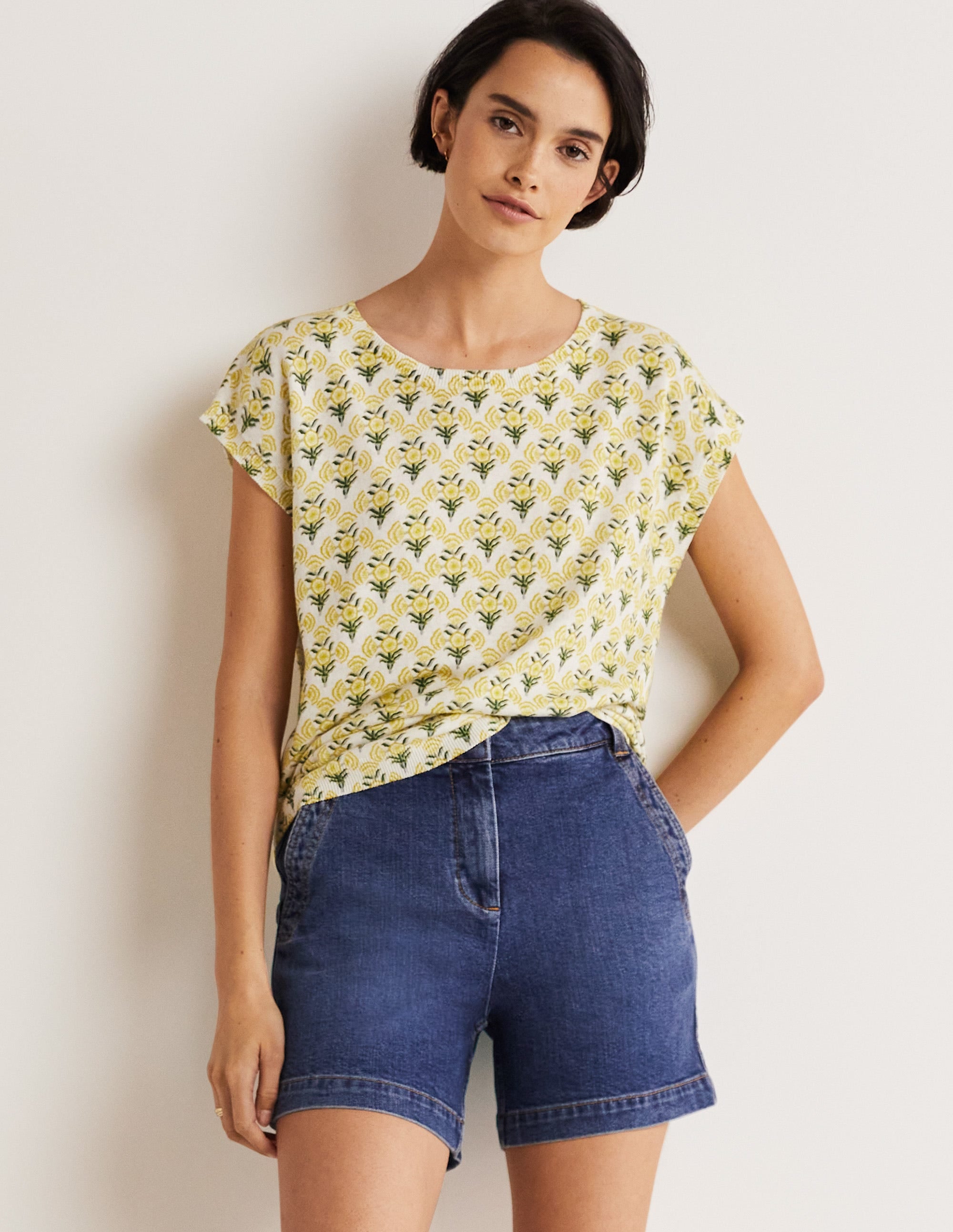 Printed Crew Neck Knitted Vest-Olive Oil, Poppy Geo - Image 1