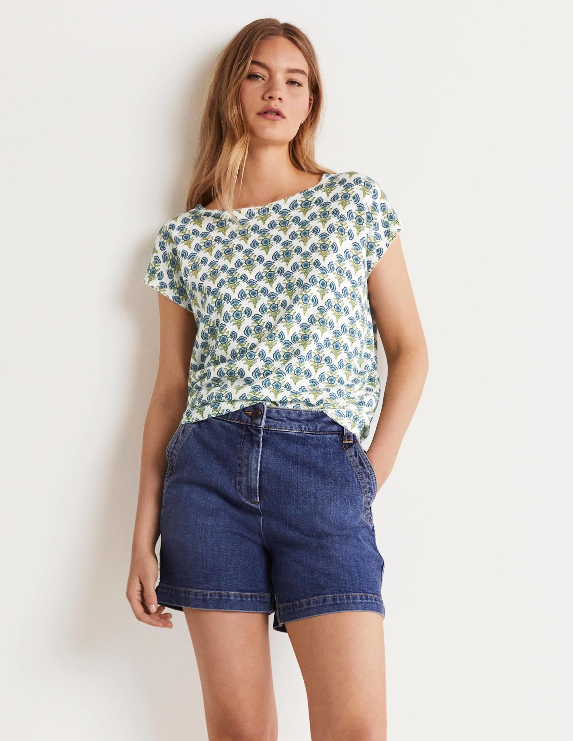 Printed Crew Neck Knitted Vest-Brunnera Blue, Poppy Geo - Image 5