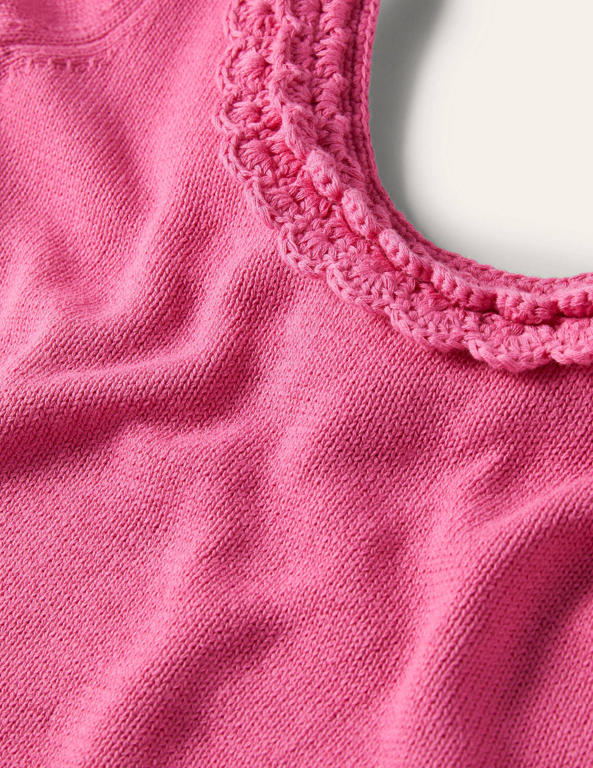 Crochet Scallop Knit T-shirt-Strawberry Daiquiri Pink - Image 5