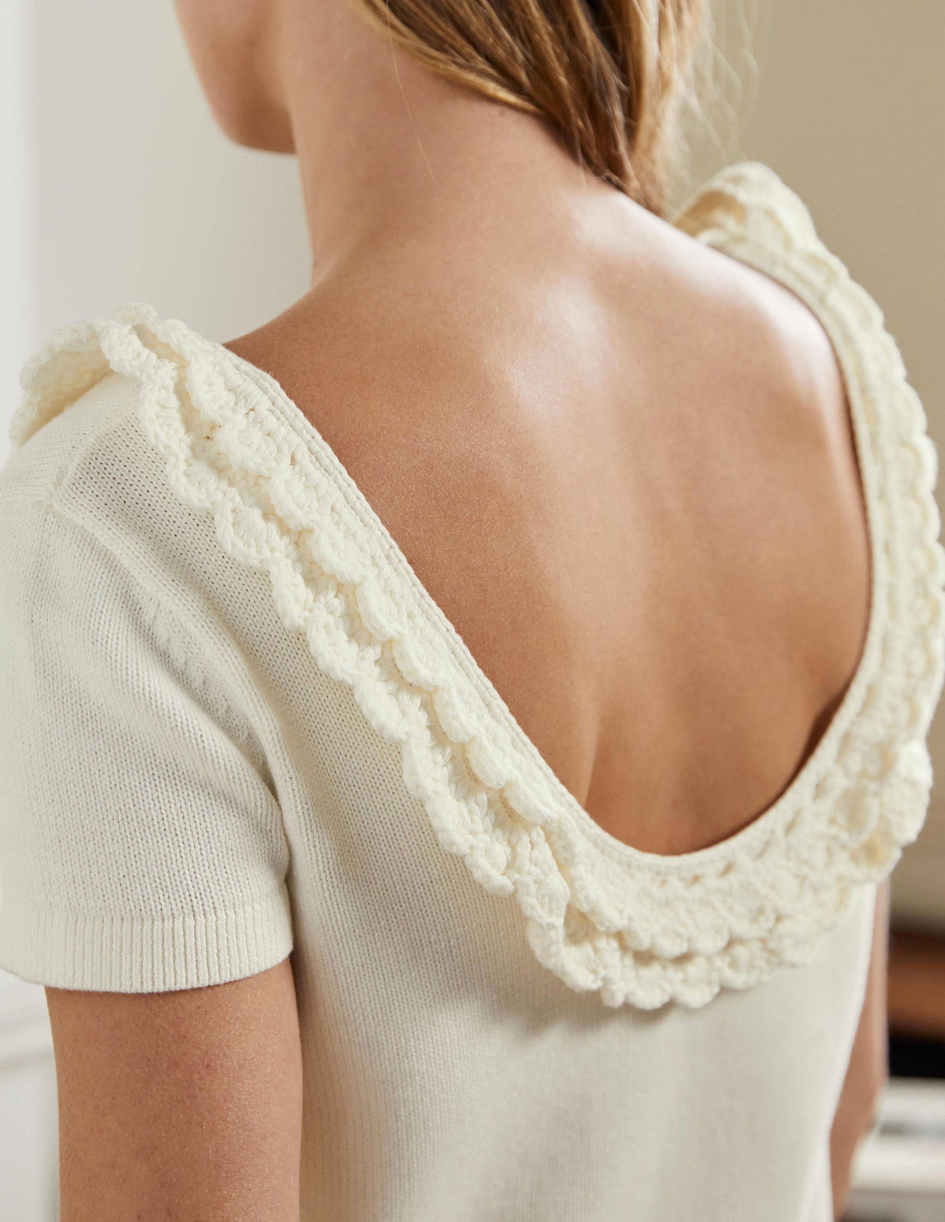 Crochet Scallop Knit T-shirt-Ivory-2