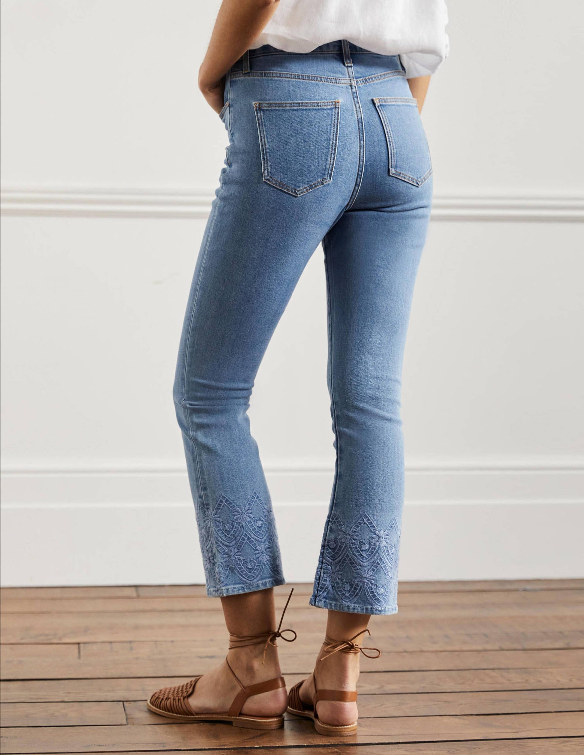 Cropped Flare Jeans-Light Vintage Embroidery-3