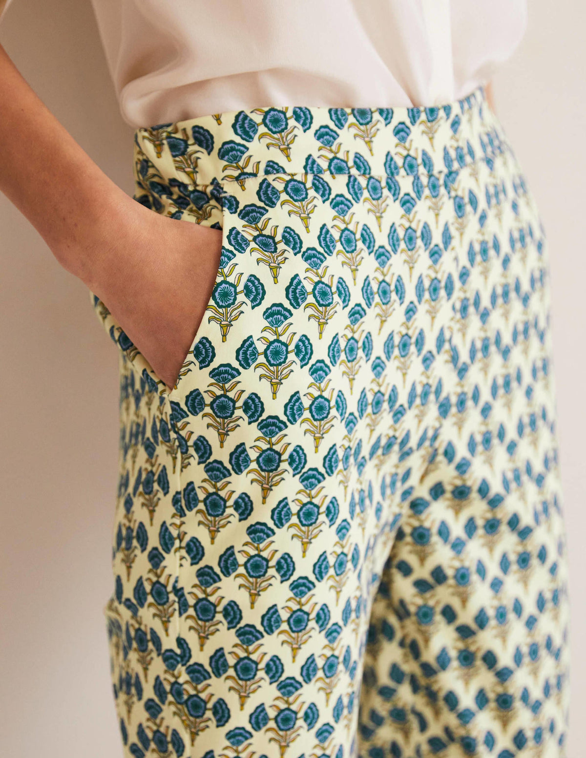 Pull On Trousers-Chesapeake Bay, Poppy Geo - Image 2