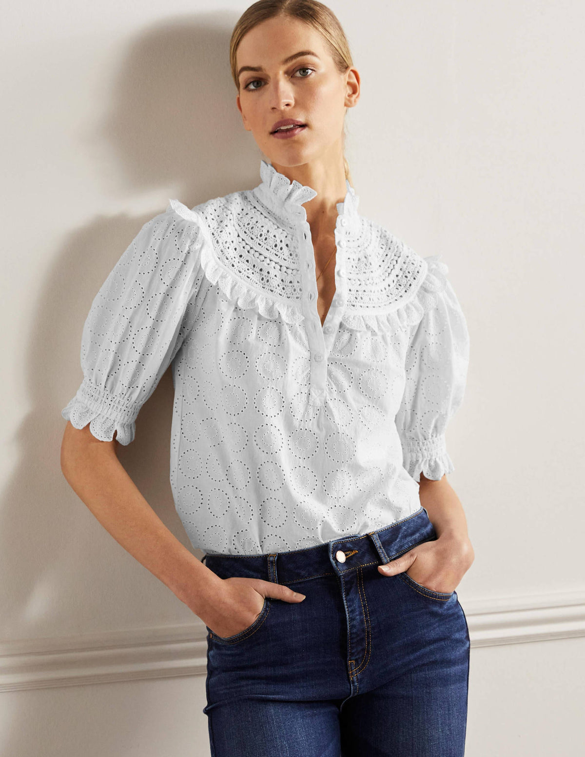 Faye Short Sleeve Broderie Top-White - Image 1