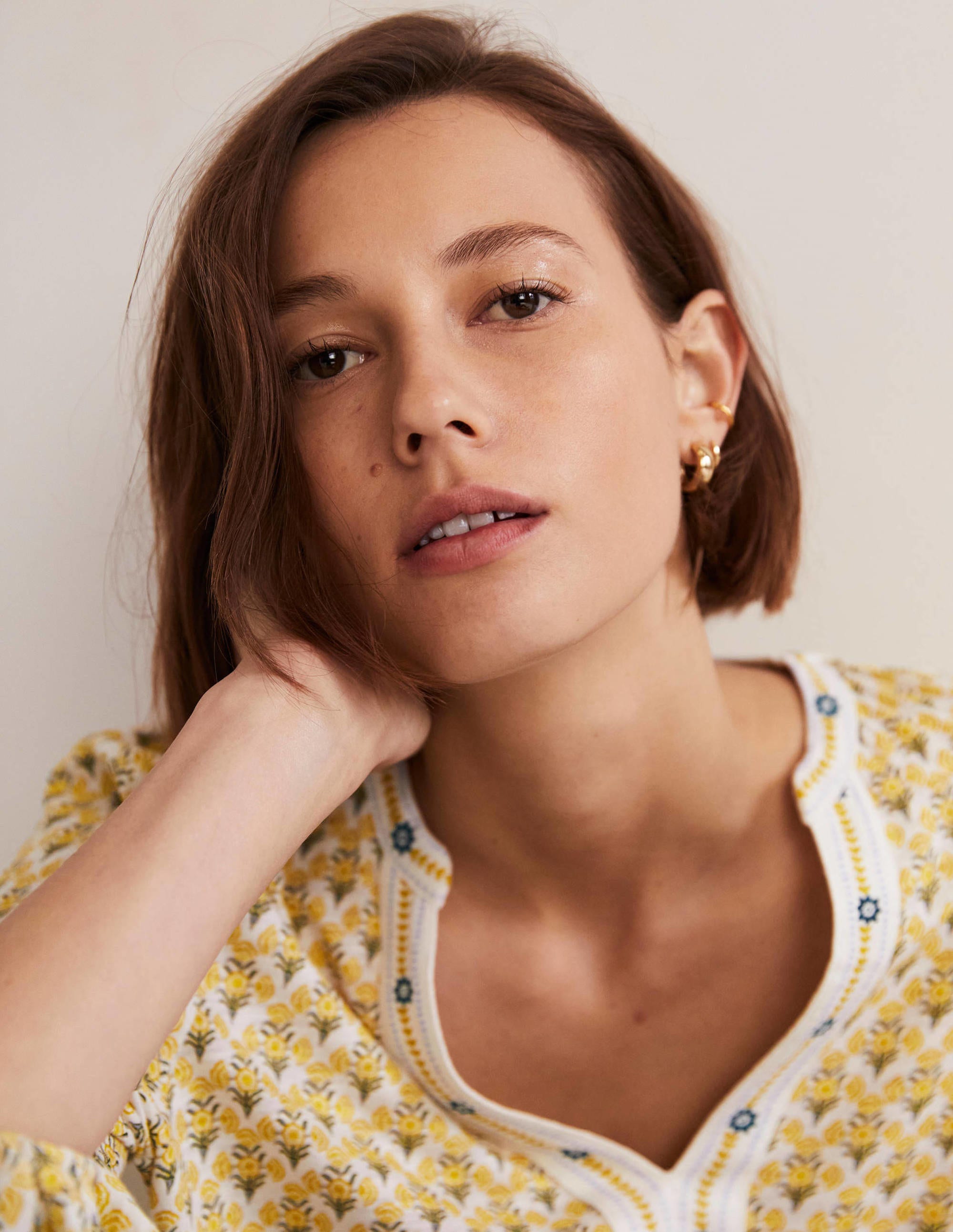 Printed Notch Neck Jersey Top-Olive Oil, Poppy Geo - Image 5