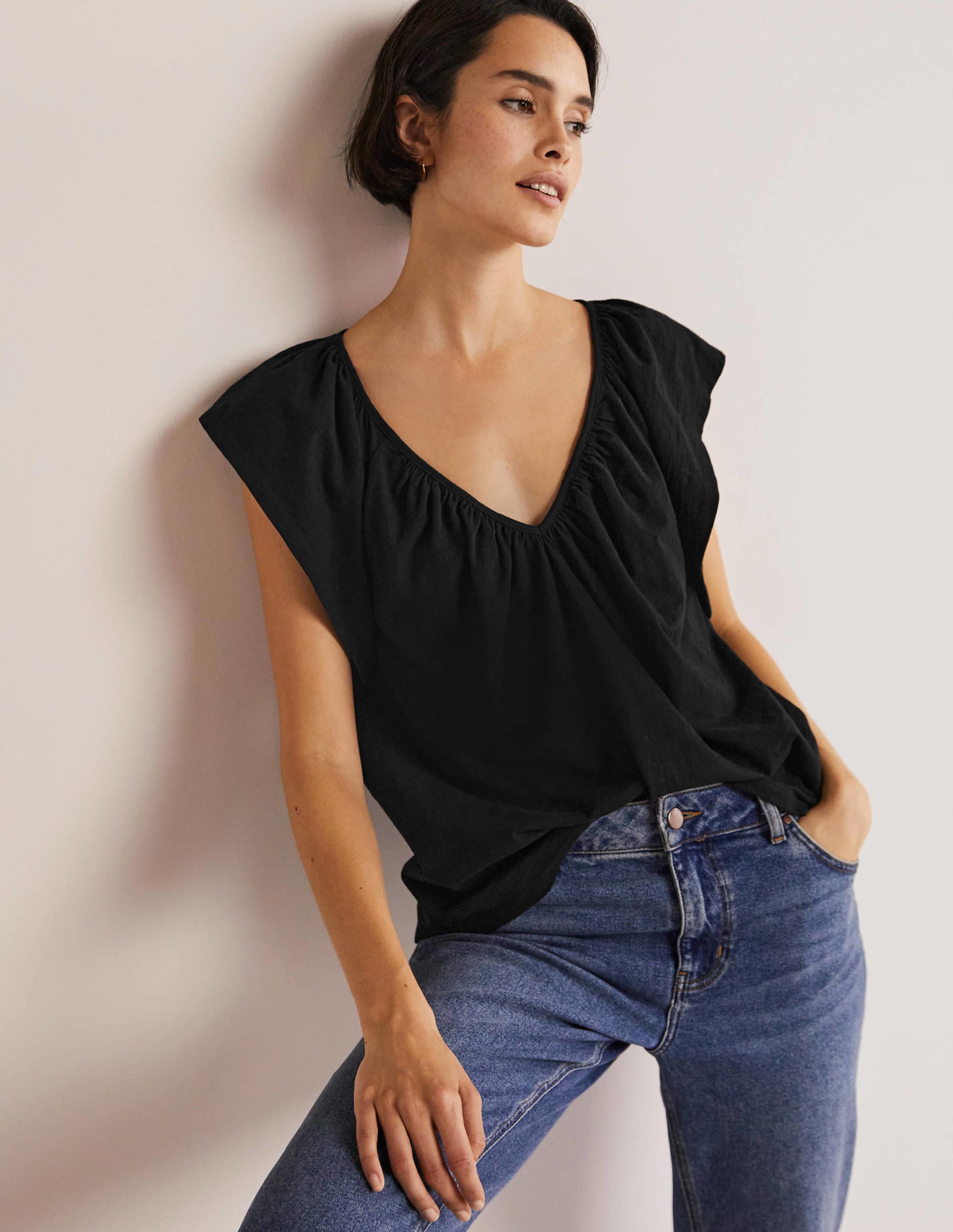Flutter Sleeve V-neck T-shirt-Black - Image 1