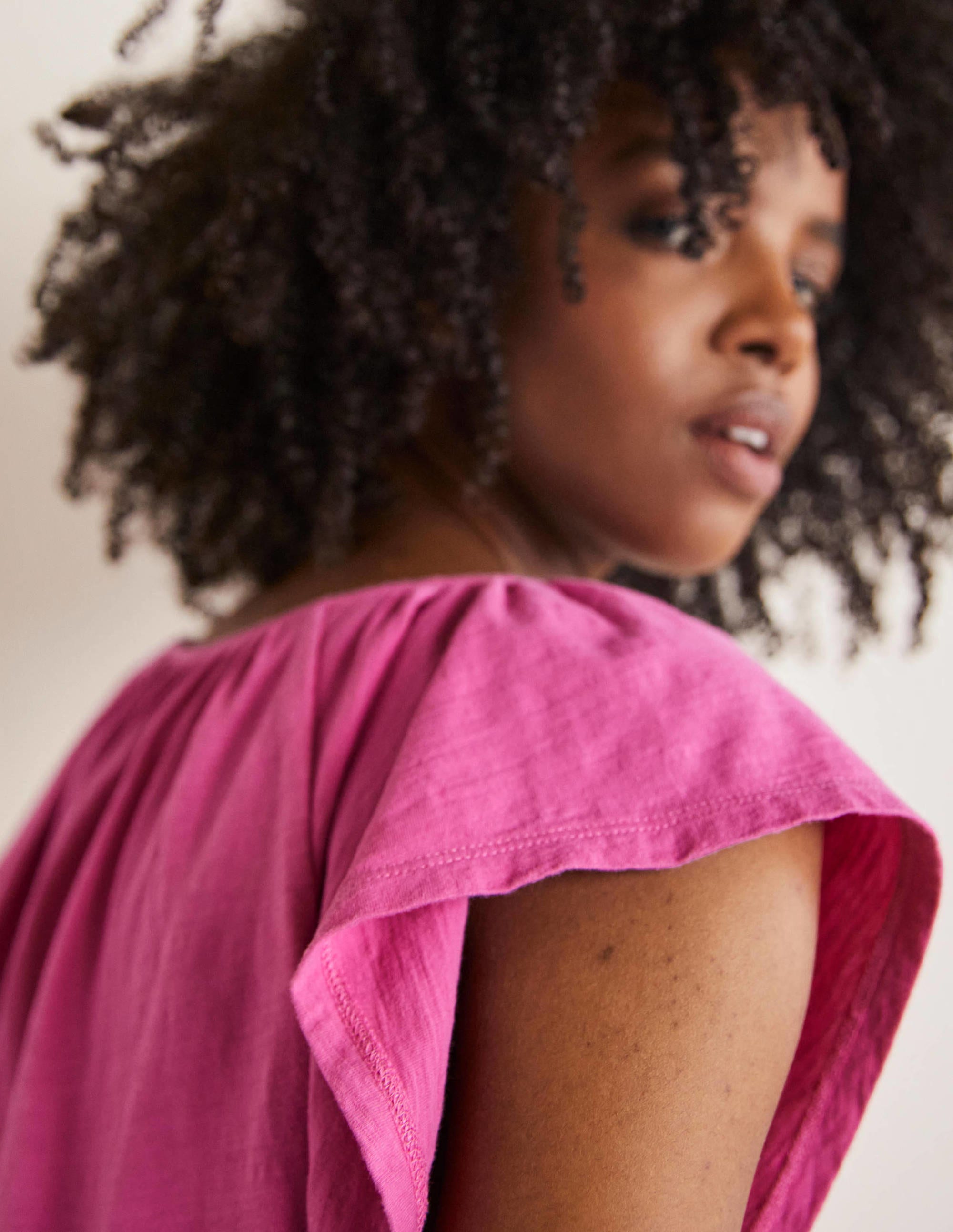 Flutter Sleeve V-neck T-shirt-Cosmos Pink - Image 2