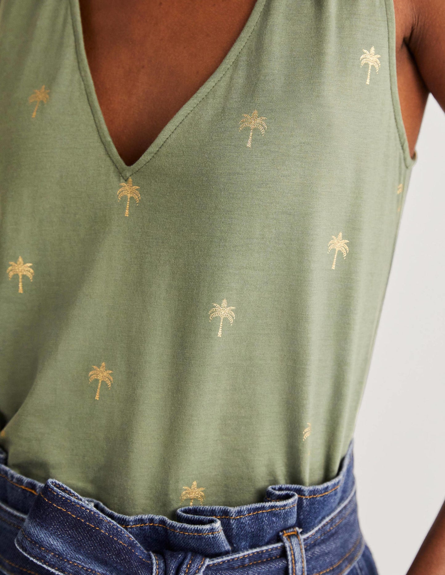 V-Neck Twist Back Jersey Top-Alder and Gold, Paradise Palm
