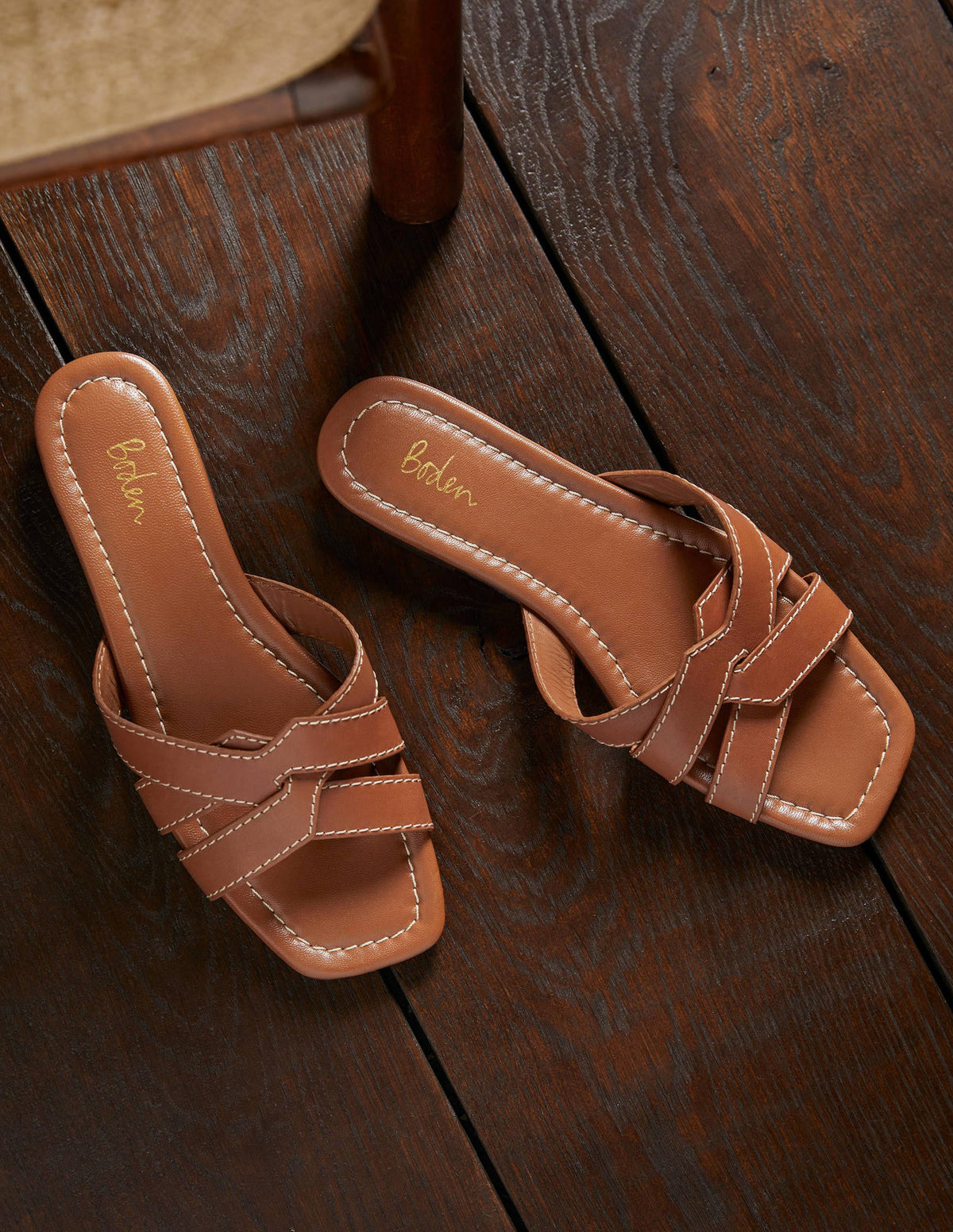 Geometric Flat Slides-Tan-1