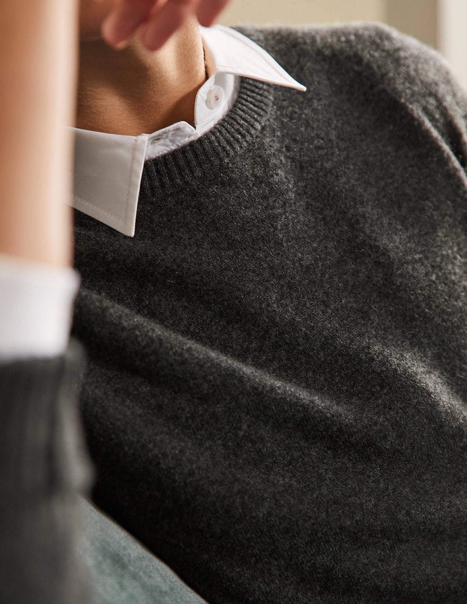 Cashmere Crew Neck Jumper-Charcoal Melange-2