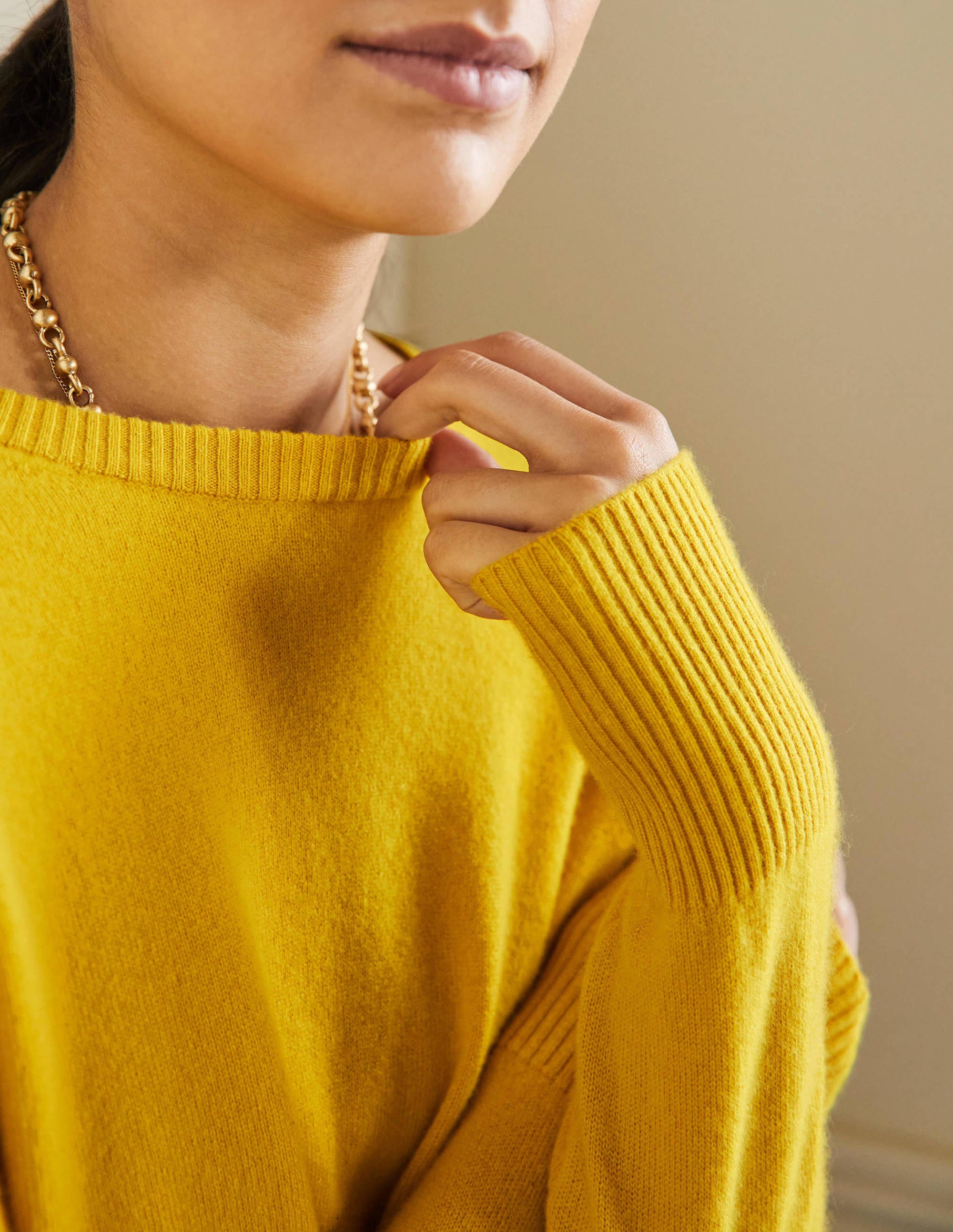 Cashmere Crew Neck Jumper-Citrine Yellow - Image 2