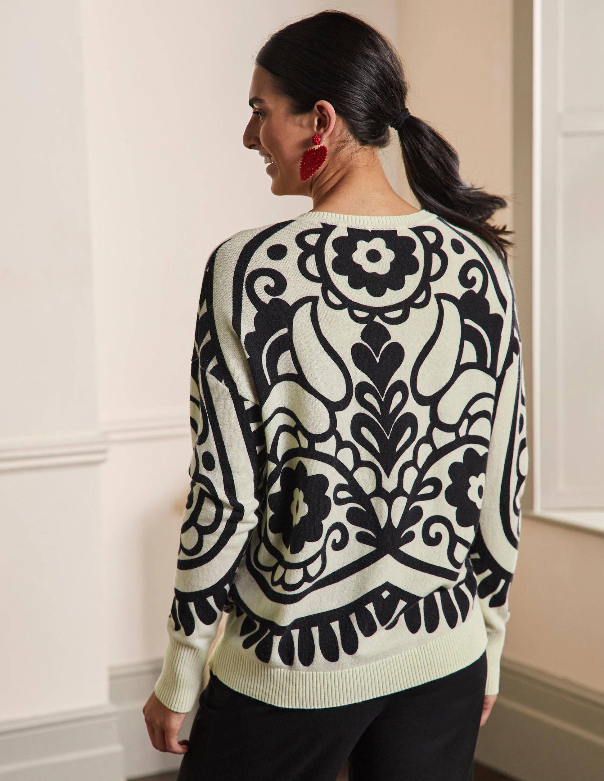 Margot Cashmere Jumper-Ivory, Floral Heart-3