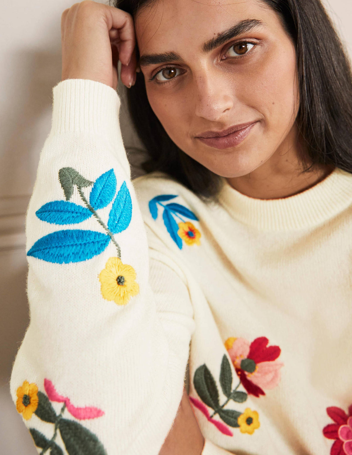 Relaxed Embroidered Jumper-Ivory-4