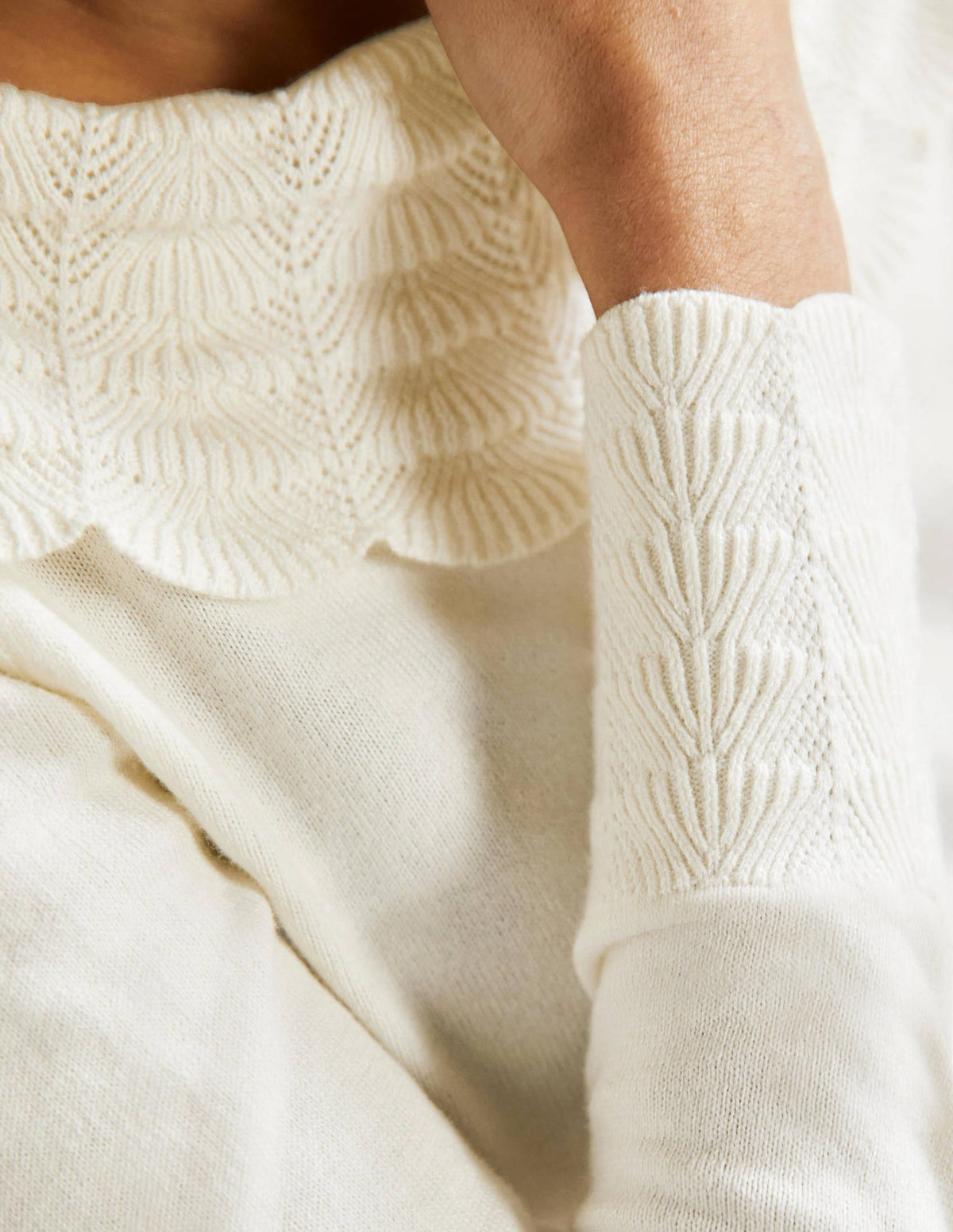 Tie Back Collar Jumper-Ivory - Image 5