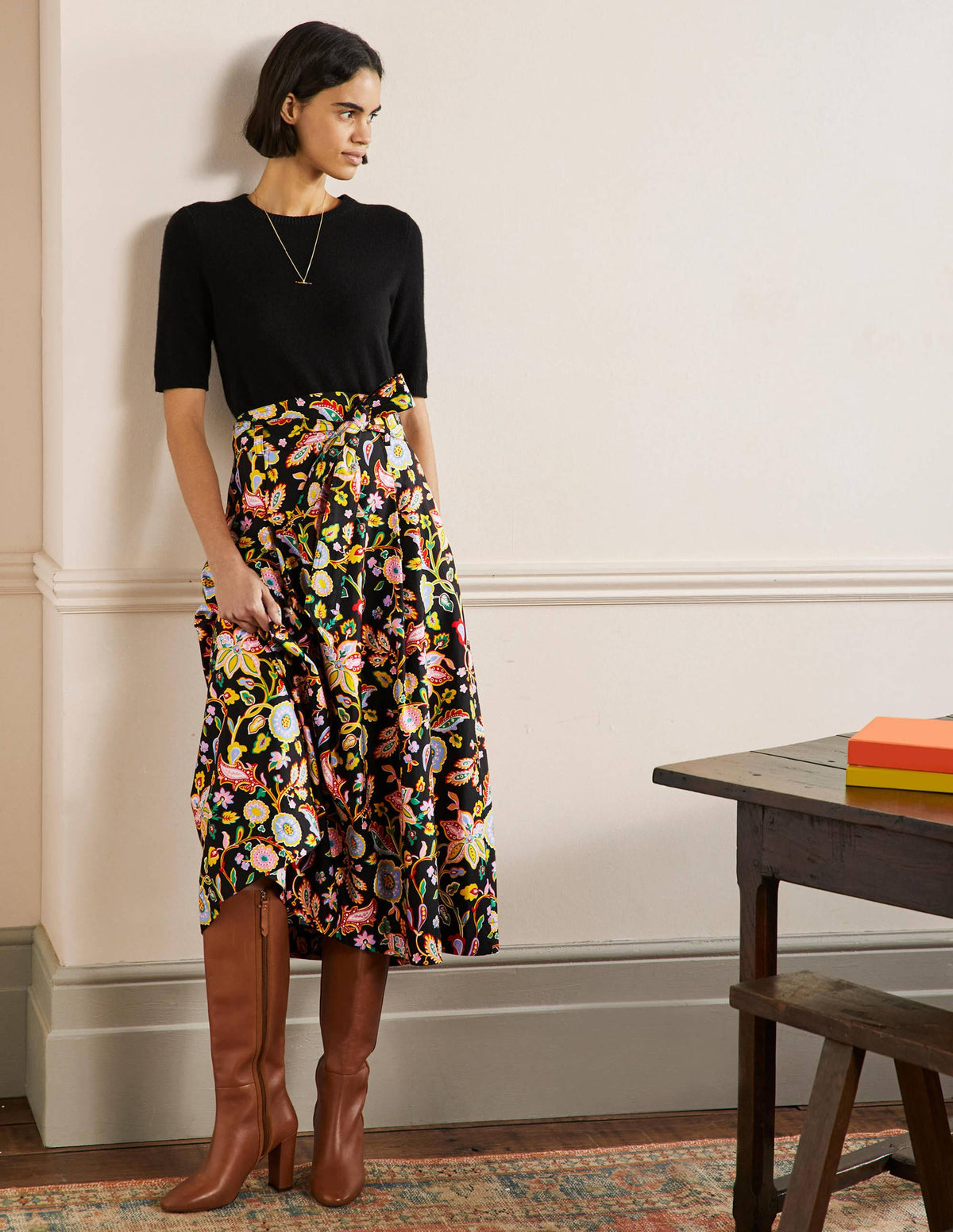 Round Waistband Full Skirt-Black, Opulent Paradise - Image 1