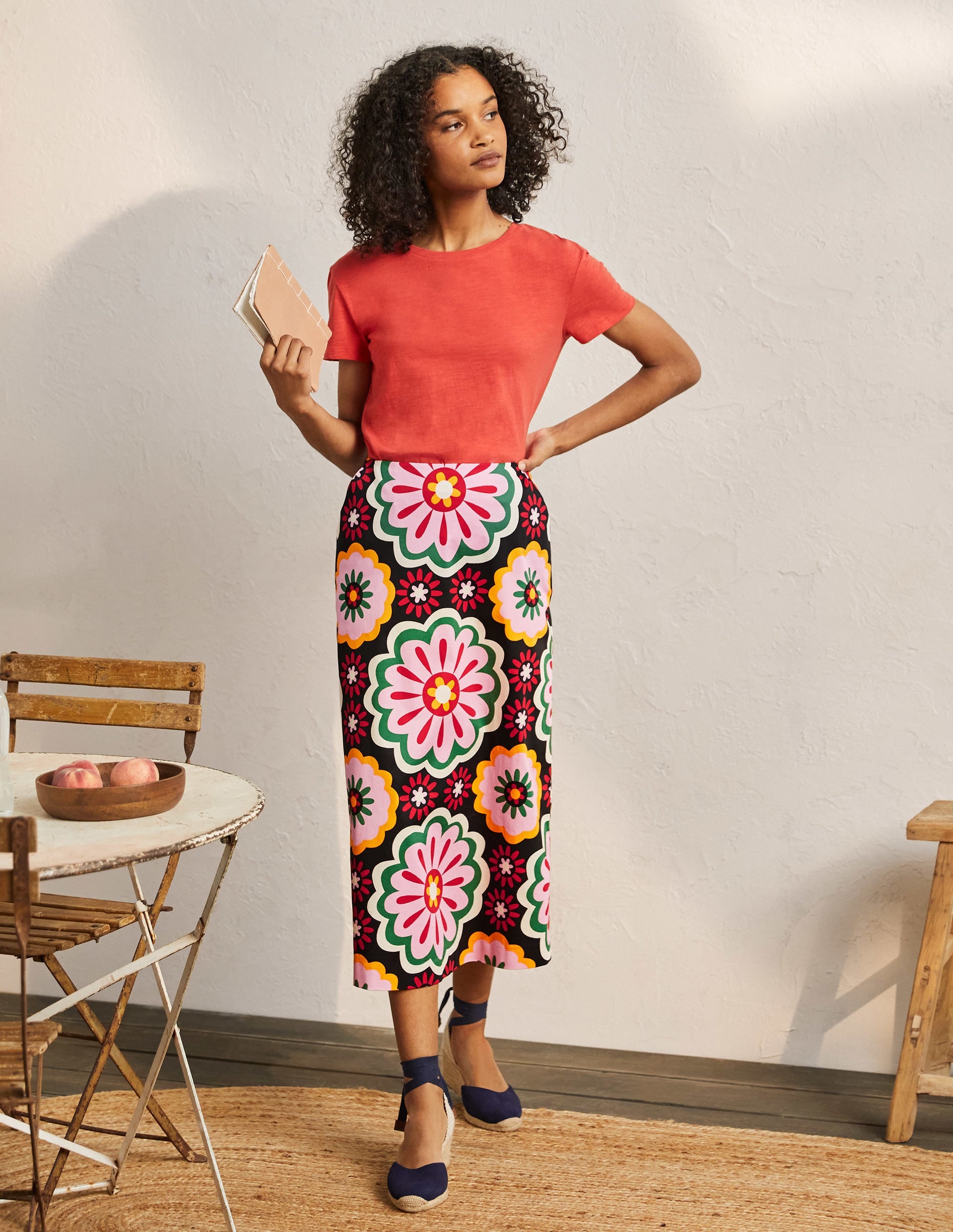 Printed A-line Midi Skirt-Black, Opulent Daisy - Image 1