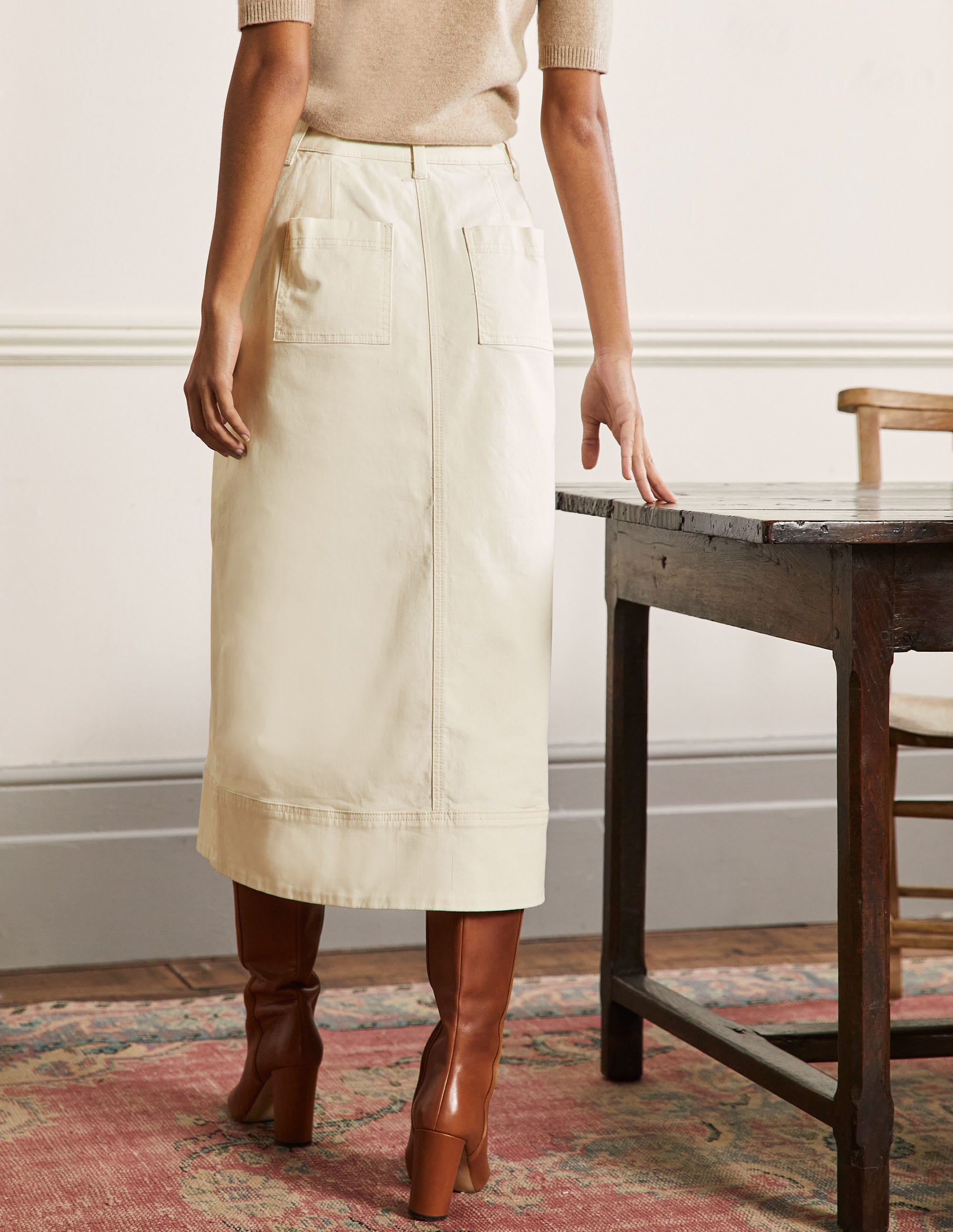 Topstitch Detail Midi Skirt-Ecru - Image 3