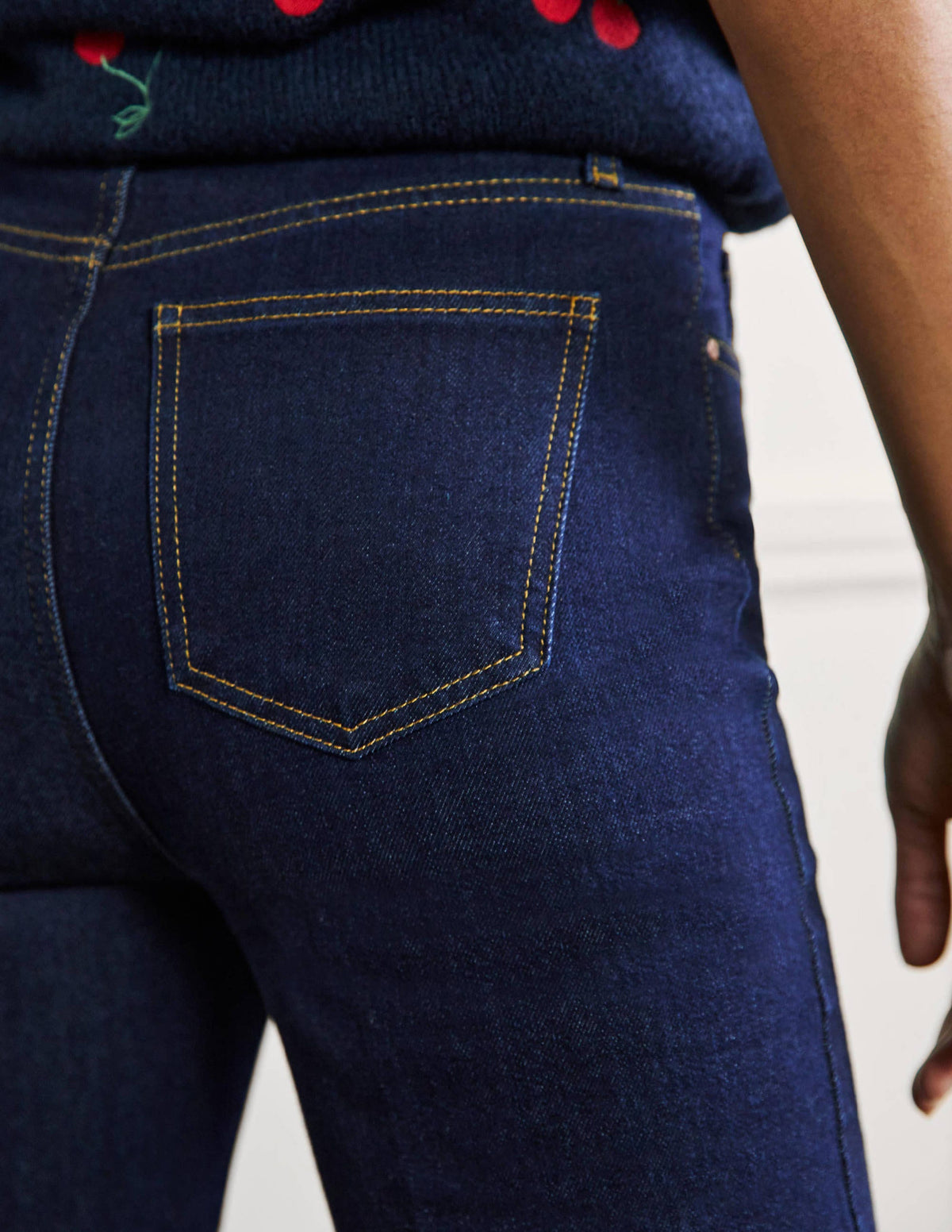 Antonia Smart Flare Jeans-Indigo - Image 2