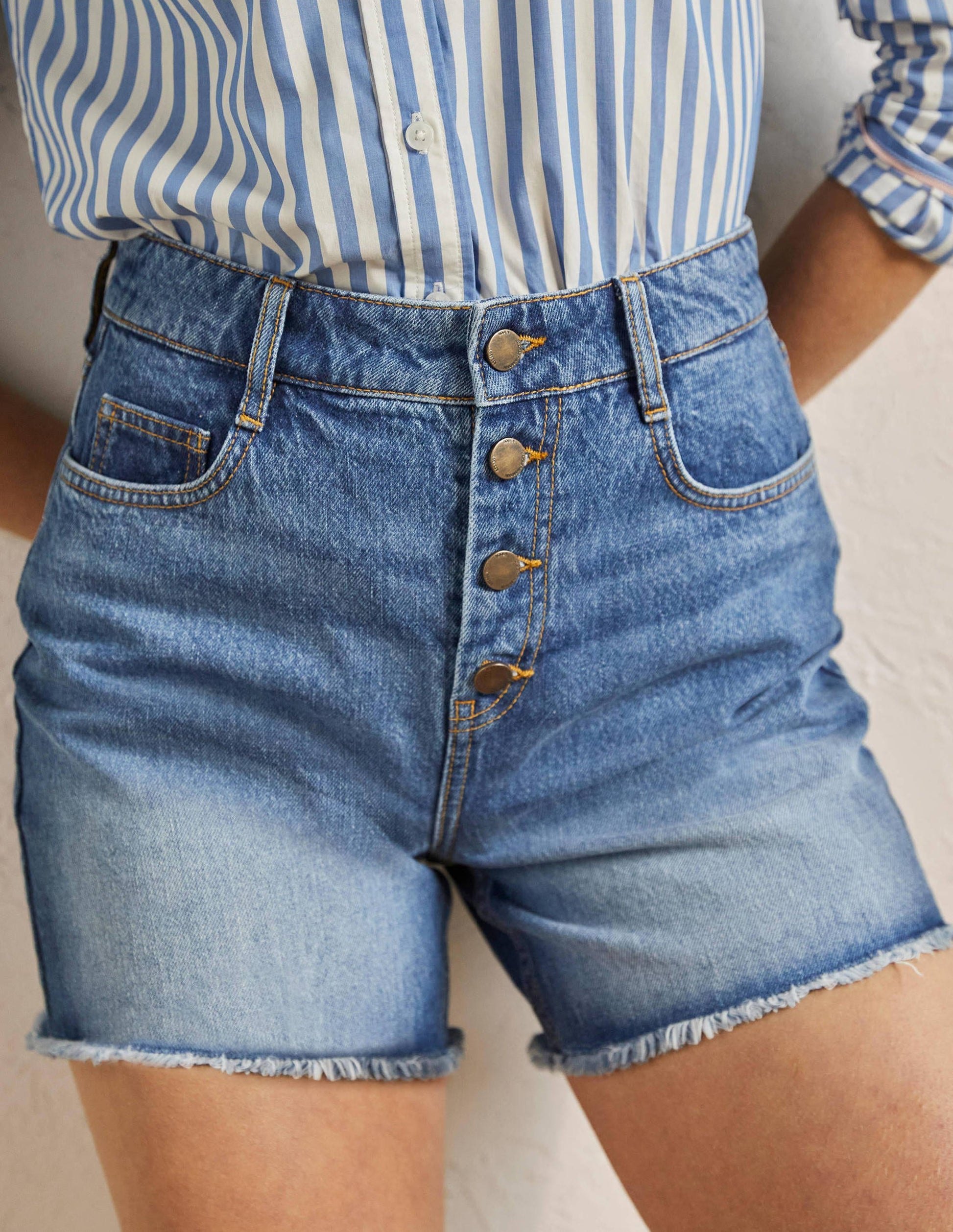 Button Fly Denim Shorts-Light Vintage-4