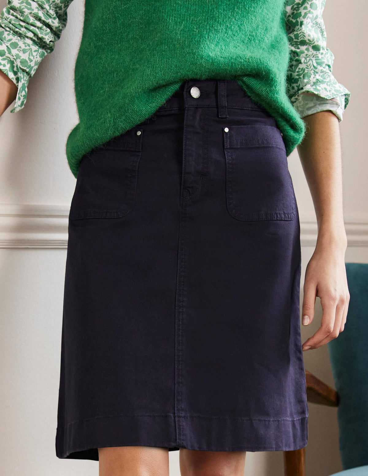 Patch Pocket Skirt-Navy-4