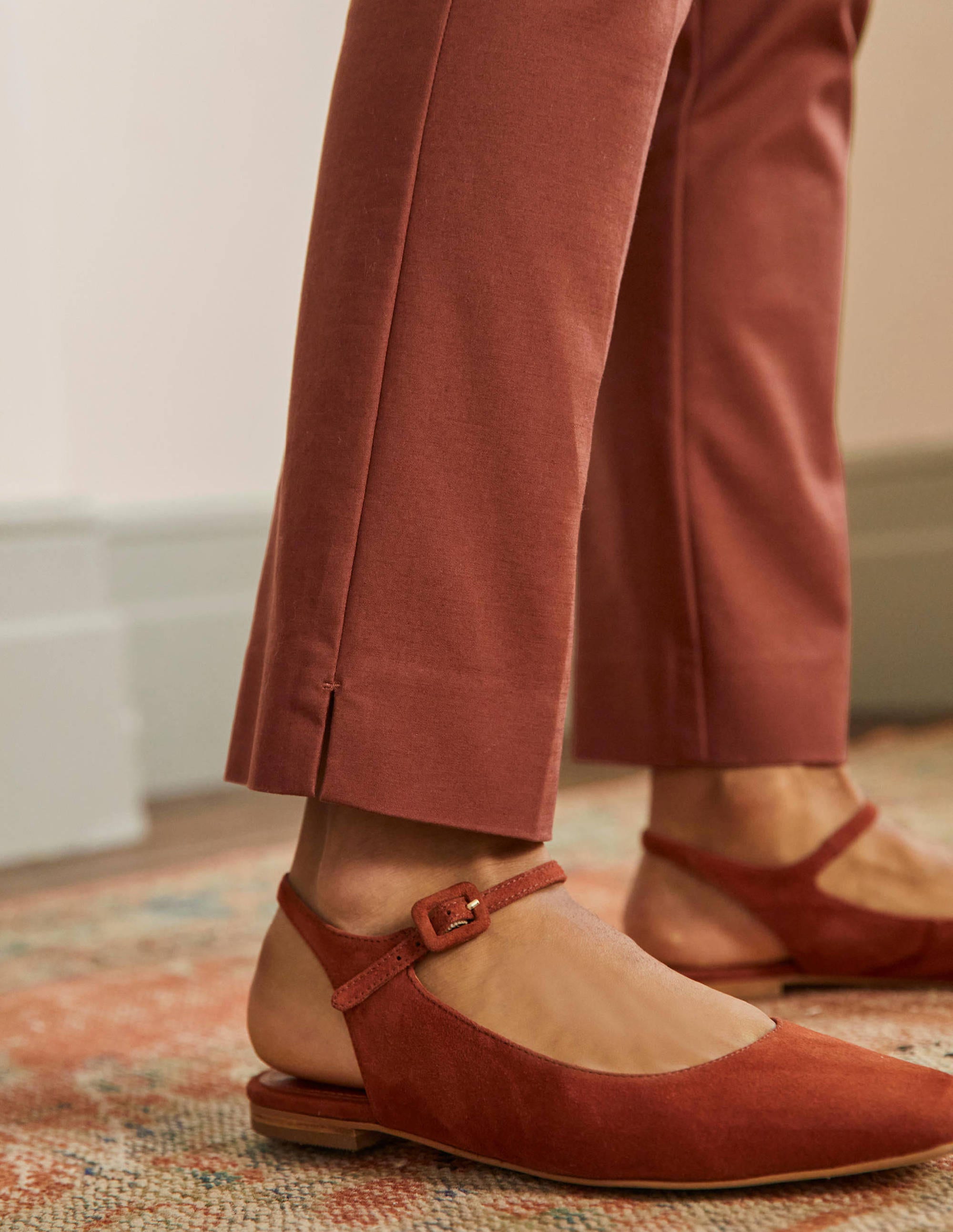 Richmond 7/8 Trouser-Red Oak - Image 2