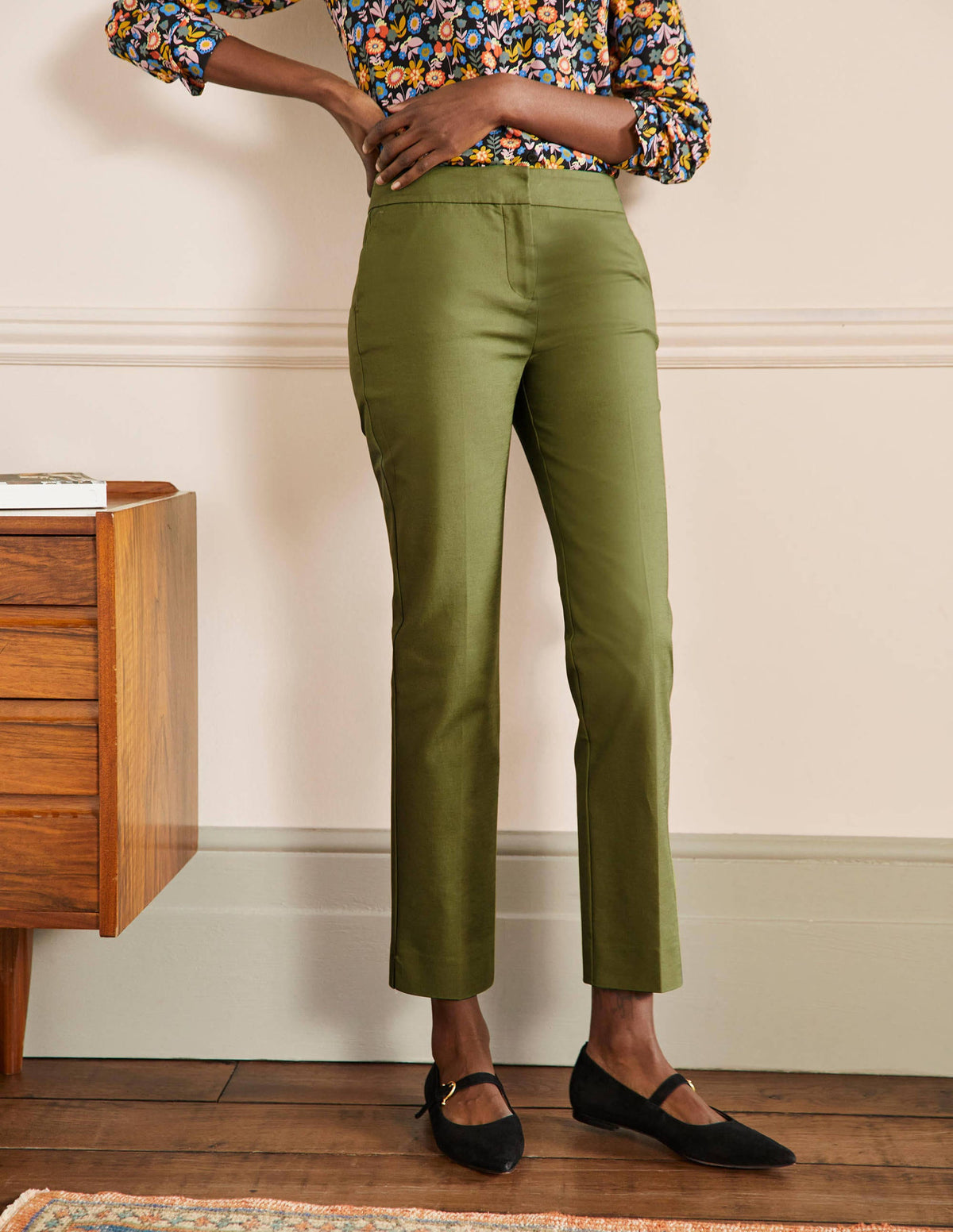 Richmond 7/8 Trouser-Pea Green-4