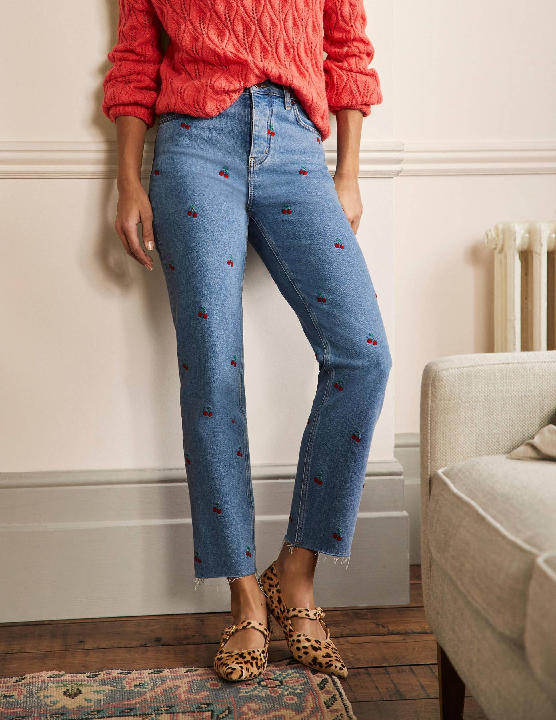 Relaxed Straight Jeans-Cherry Embroidered-4