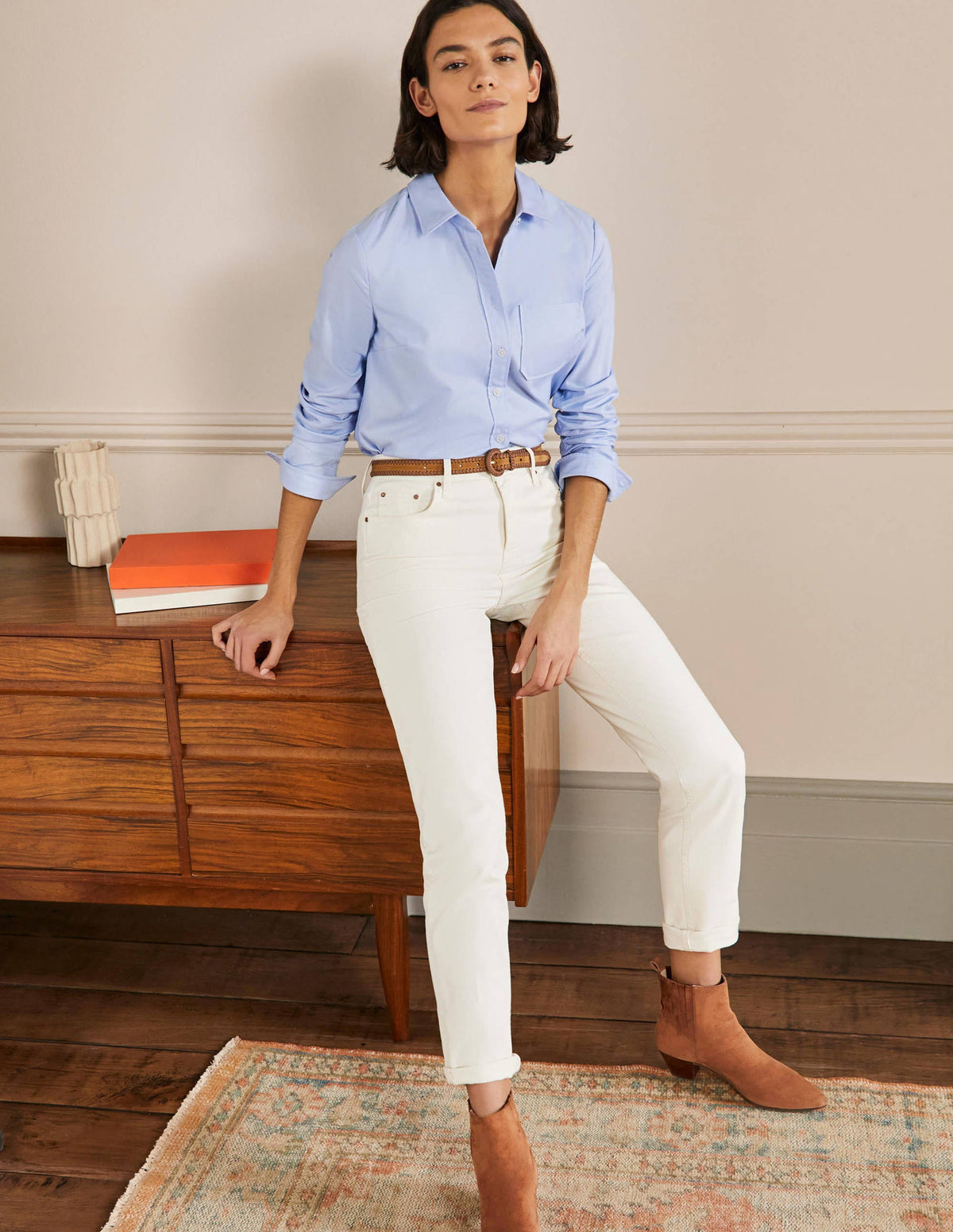 Girlfriend Jeans-Ecru - Image 1