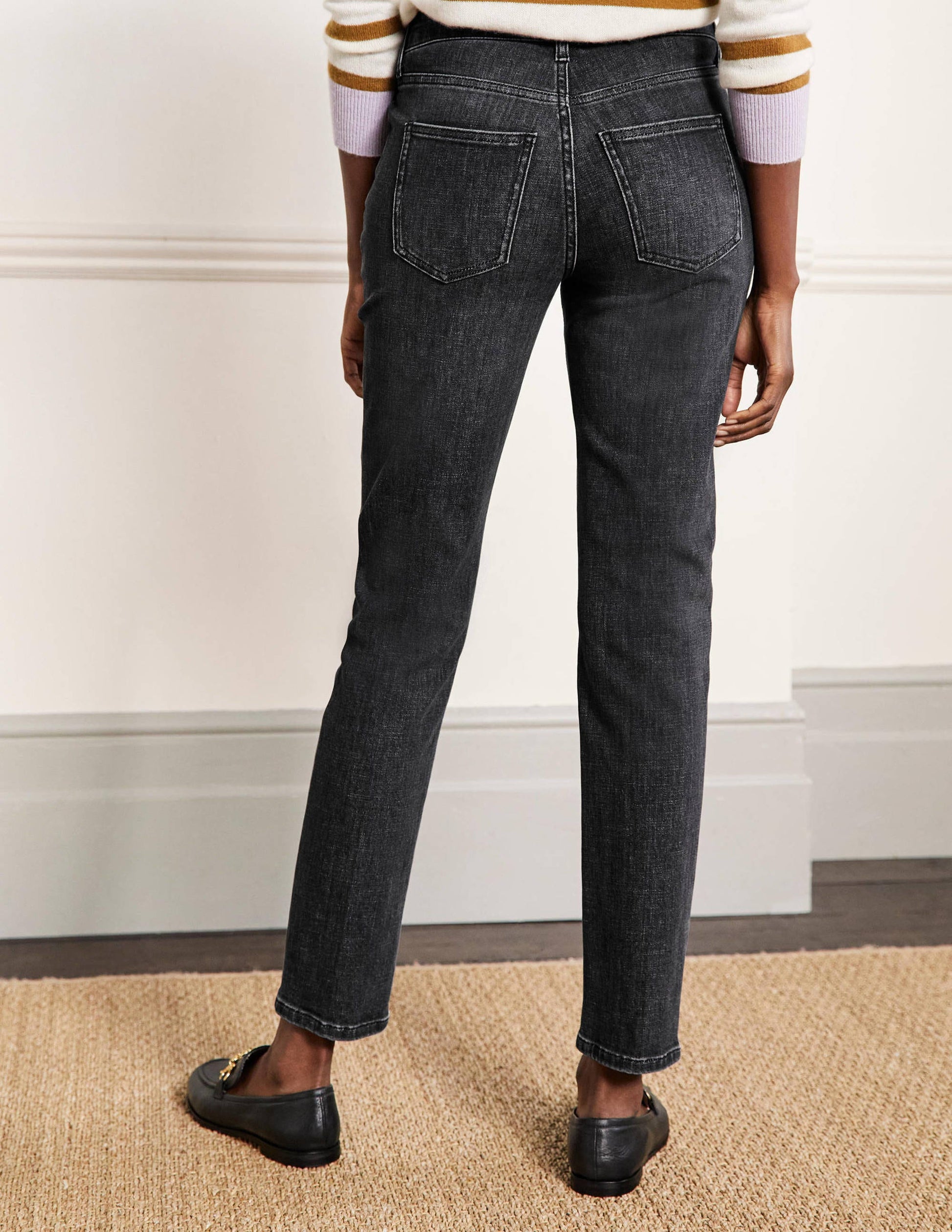 Girlfriend Jeans-Authentic Grey-3