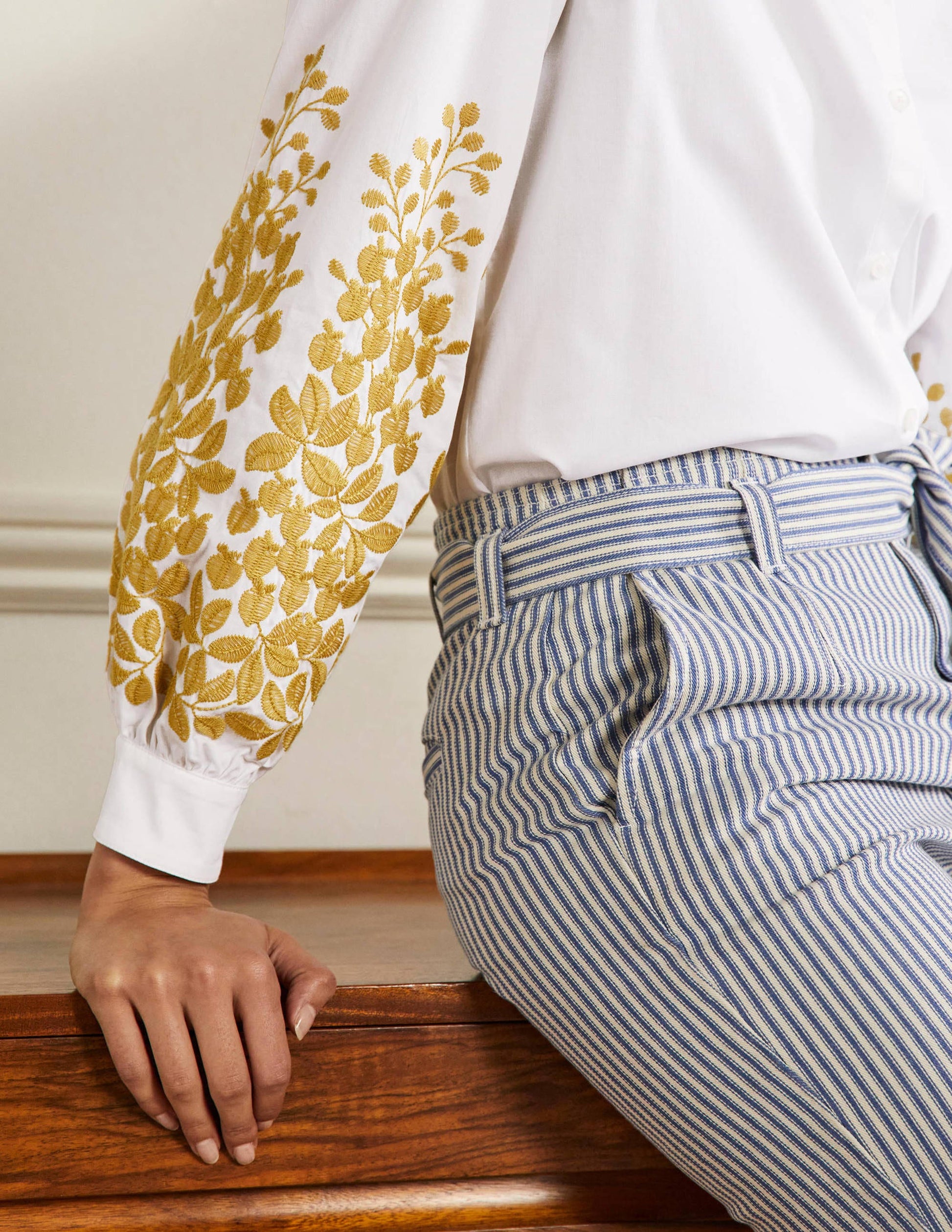 Full Sleeve Relaxed Shirt-White, Leafy Embroidered-2